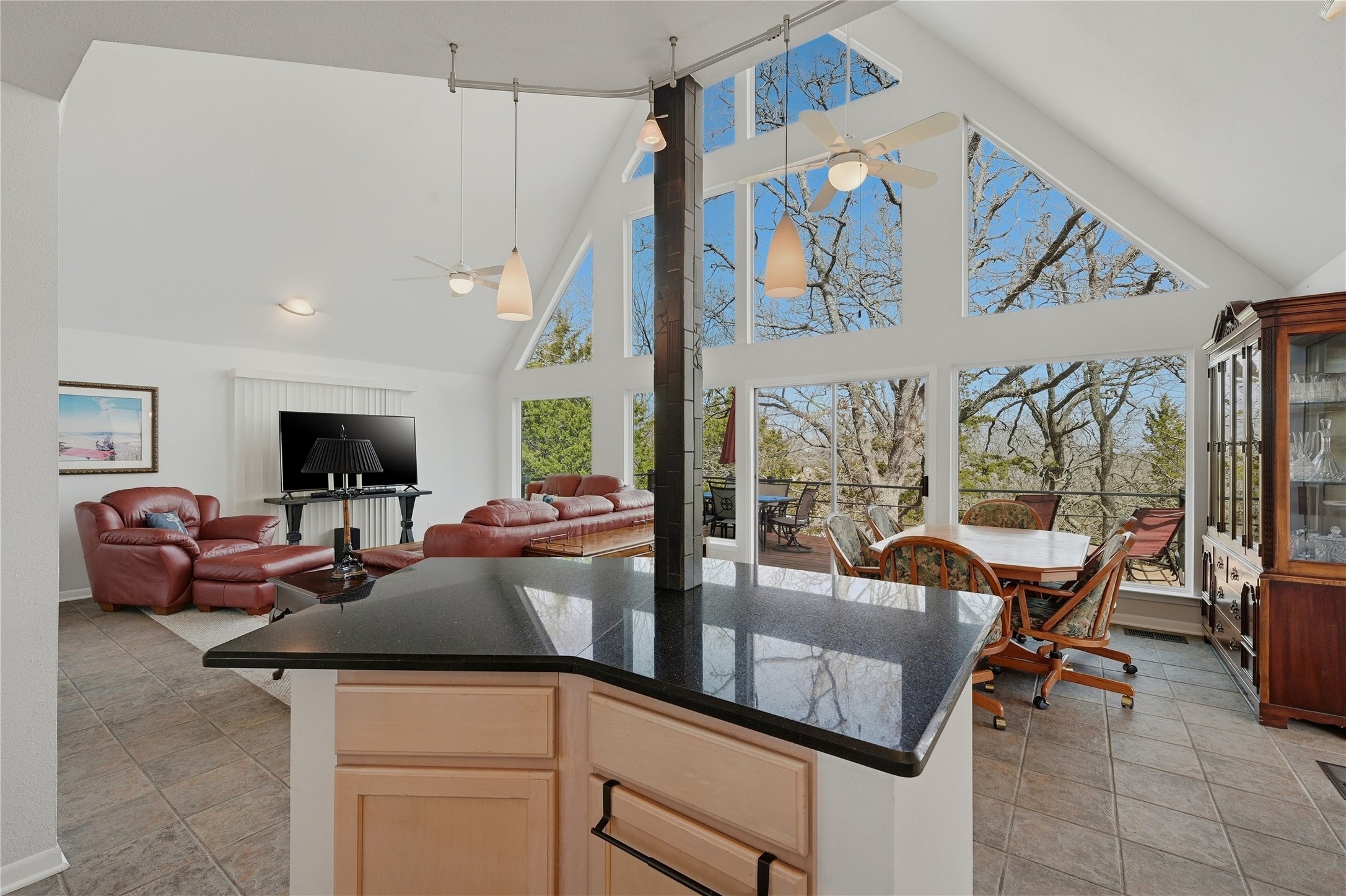 102 Hacienda Drive, Pottsboro, TX, 75076