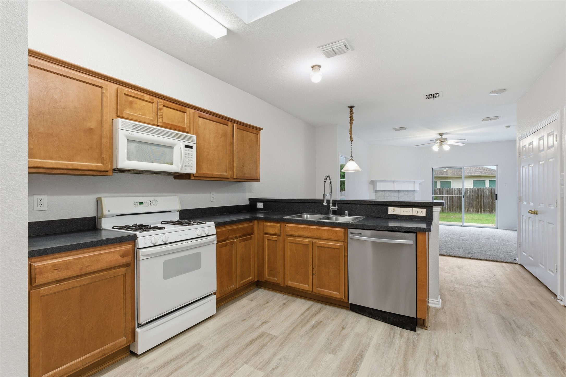 4524 Oakgrove Lane, Sachse, TX, 75048
