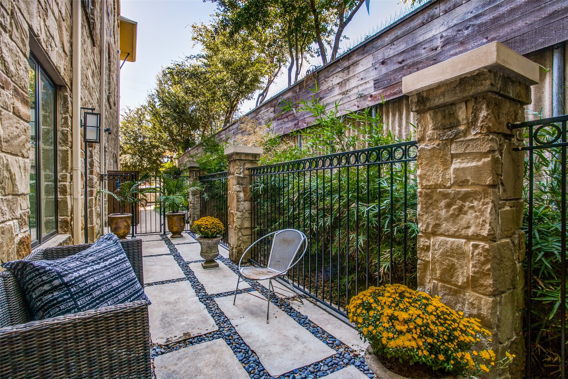2811 Hood Street UNIT&nbsp;C, Dallas, TX, 75219