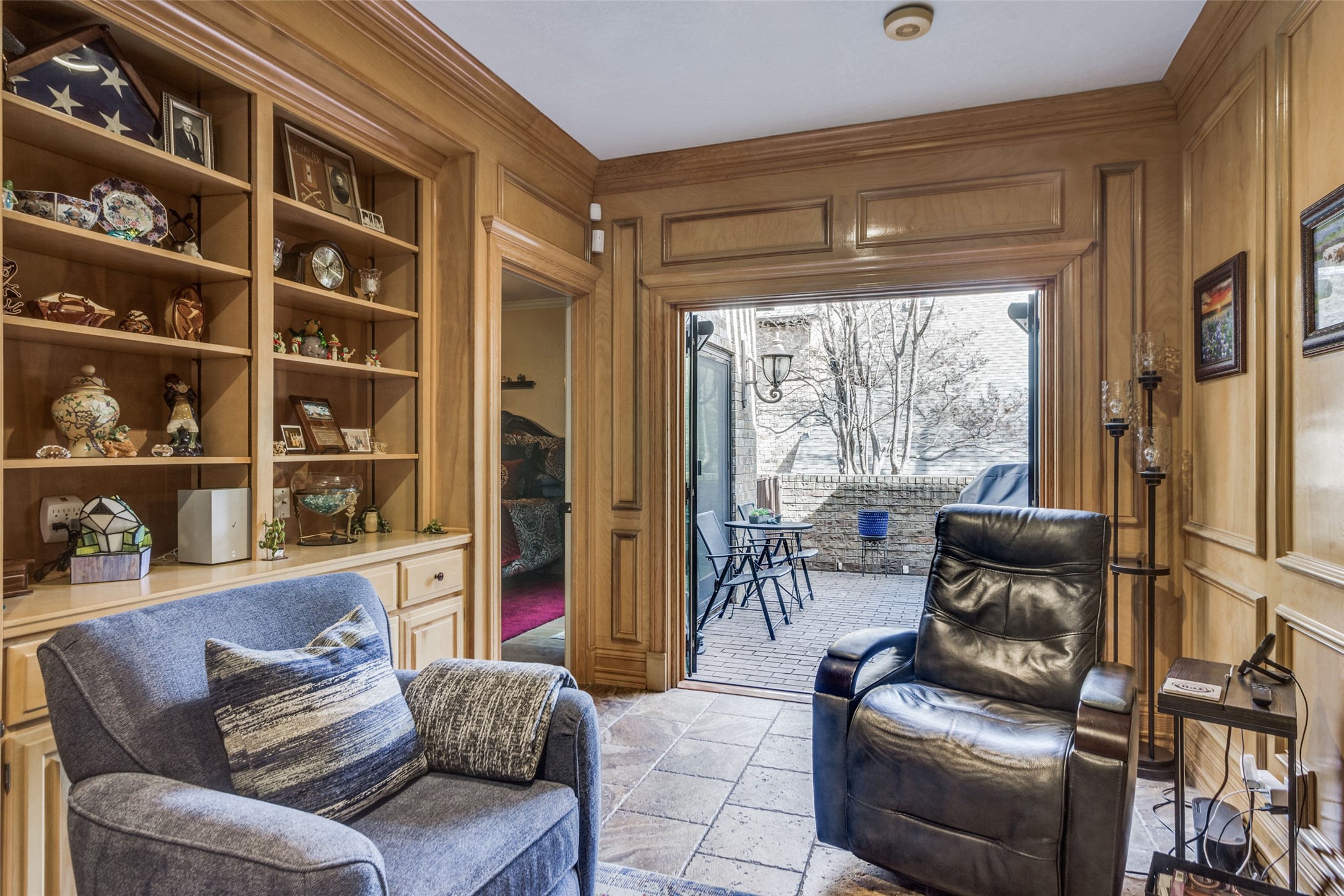 4225 Brook Tree Drive, Fort Worth, TX, 76109