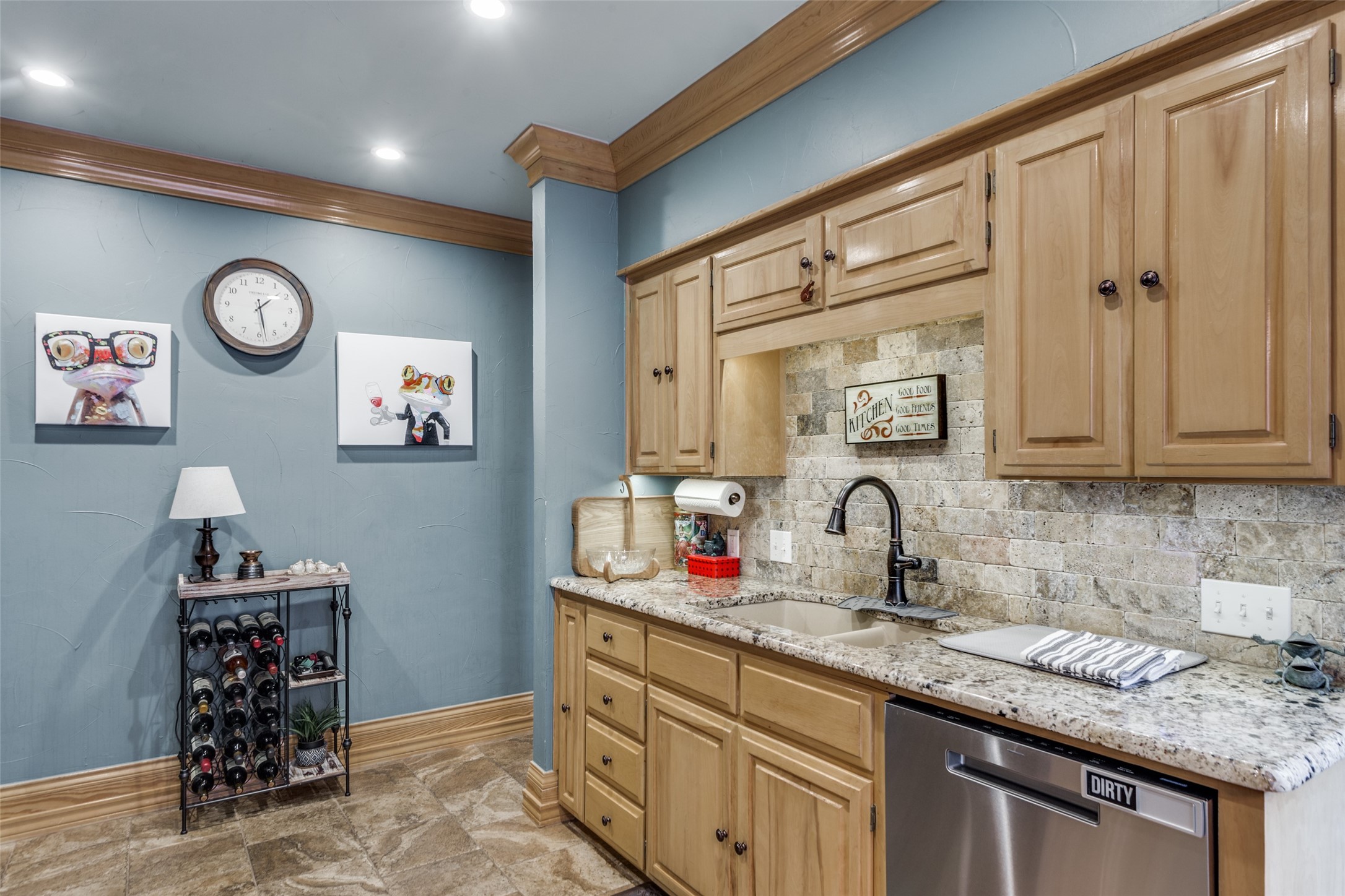 4225 Brook Tree Drive, Fort Worth, TX, 76109