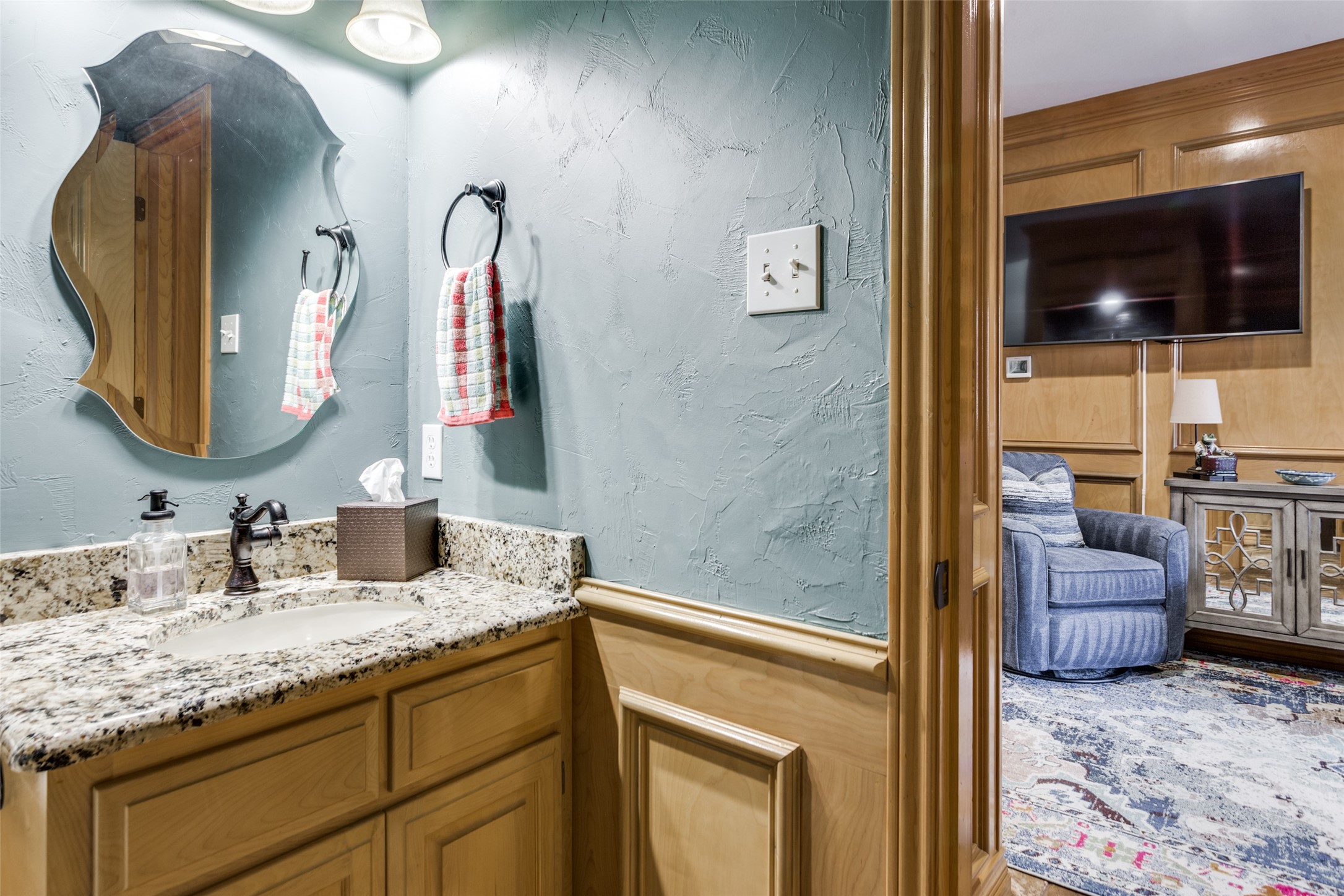 4225 Brook Tree Drive, Fort Worth, TX, 76109