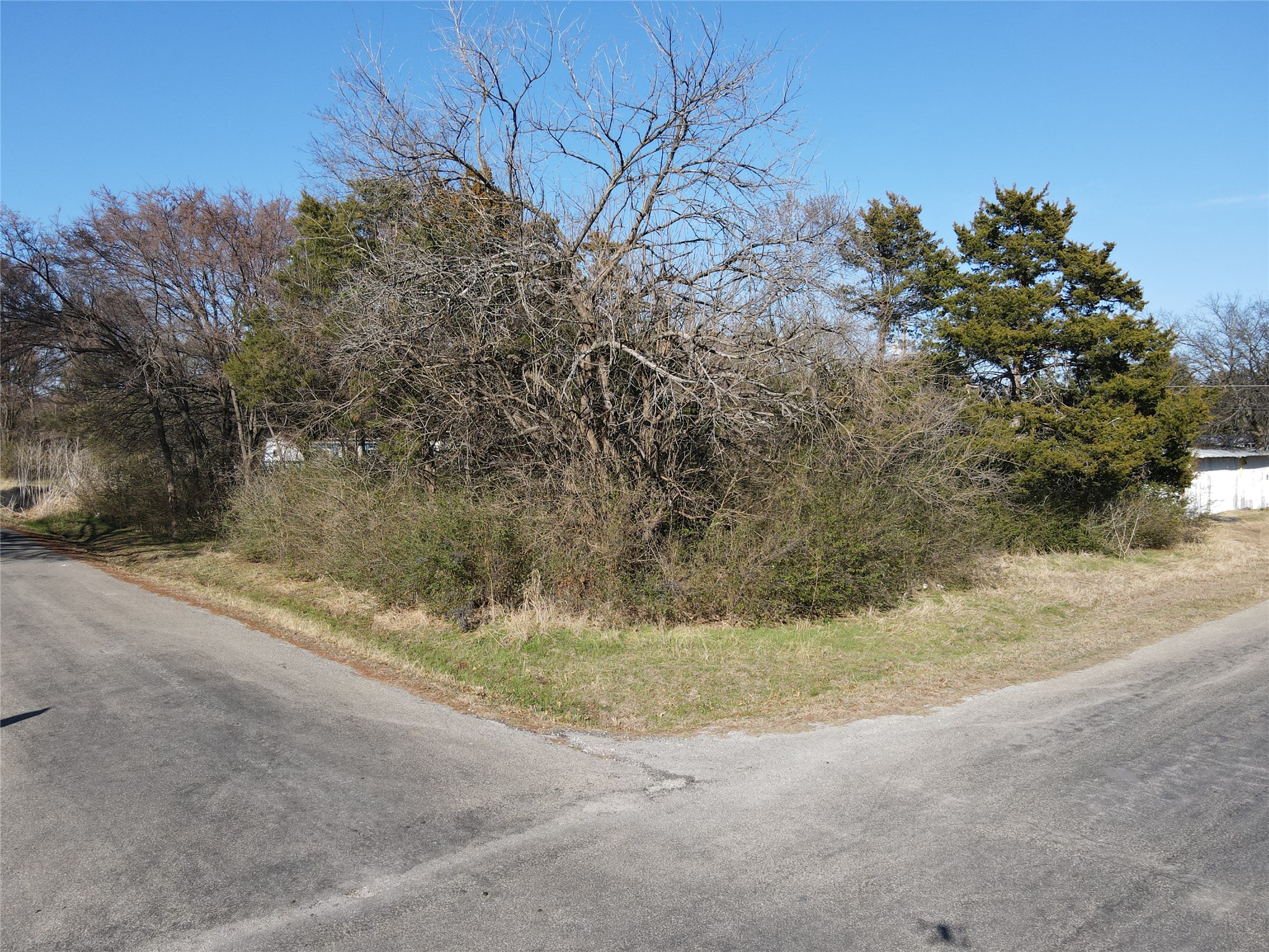 Property photo 02 of Lots 536 & 537 Choctaw Drive, Gordonville, TX 76245 | MLS #21188525