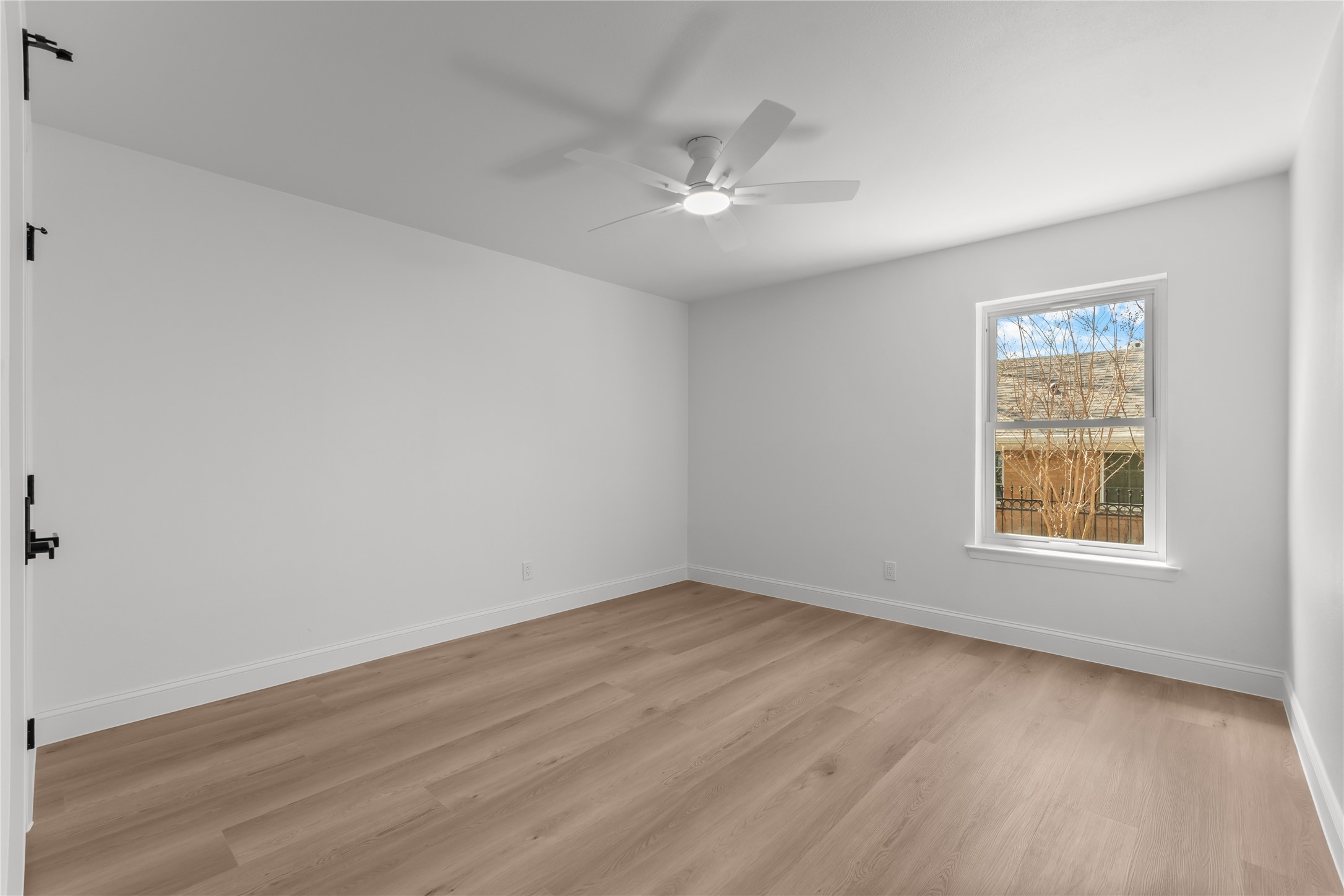 9016 Westbriar Drive, Dallas, TX, 75228