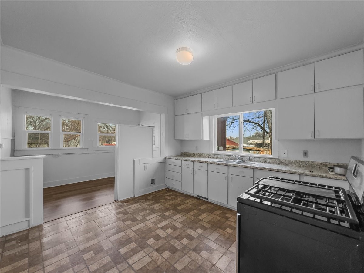 817 Marion Avenue, Fort Worth, TX, 76104