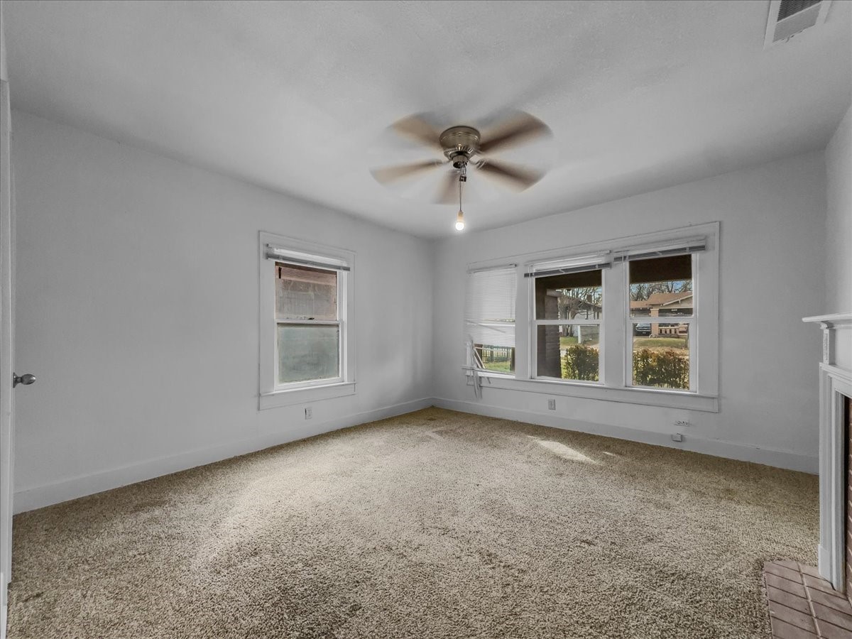 817 Marion Avenue, Fort Worth, TX, 76104
