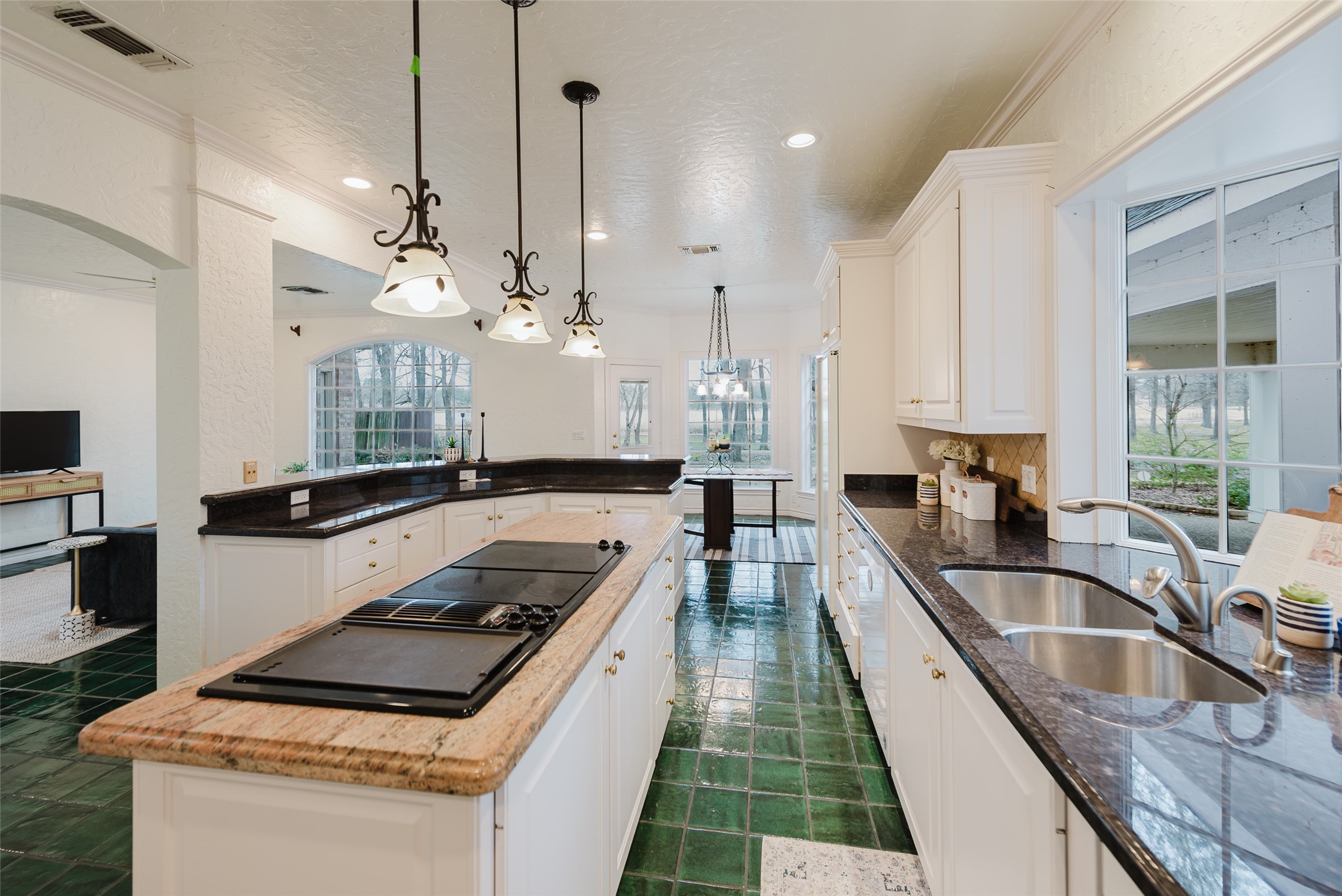 209 Turnberry Circle, Mt Pleasant, TX, 75455