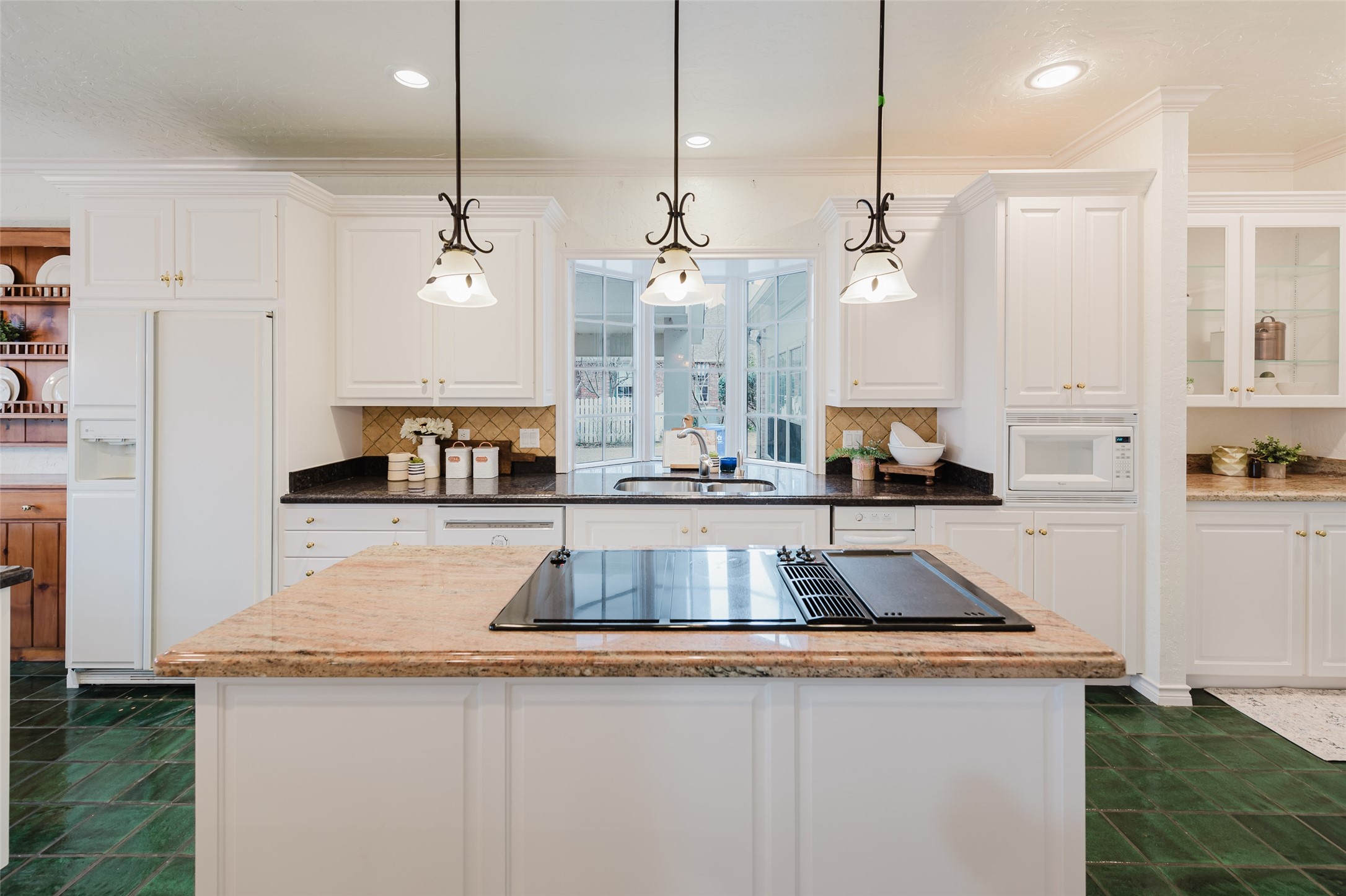 209 Turnberry Circle, Mt Pleasant, TX, 75455