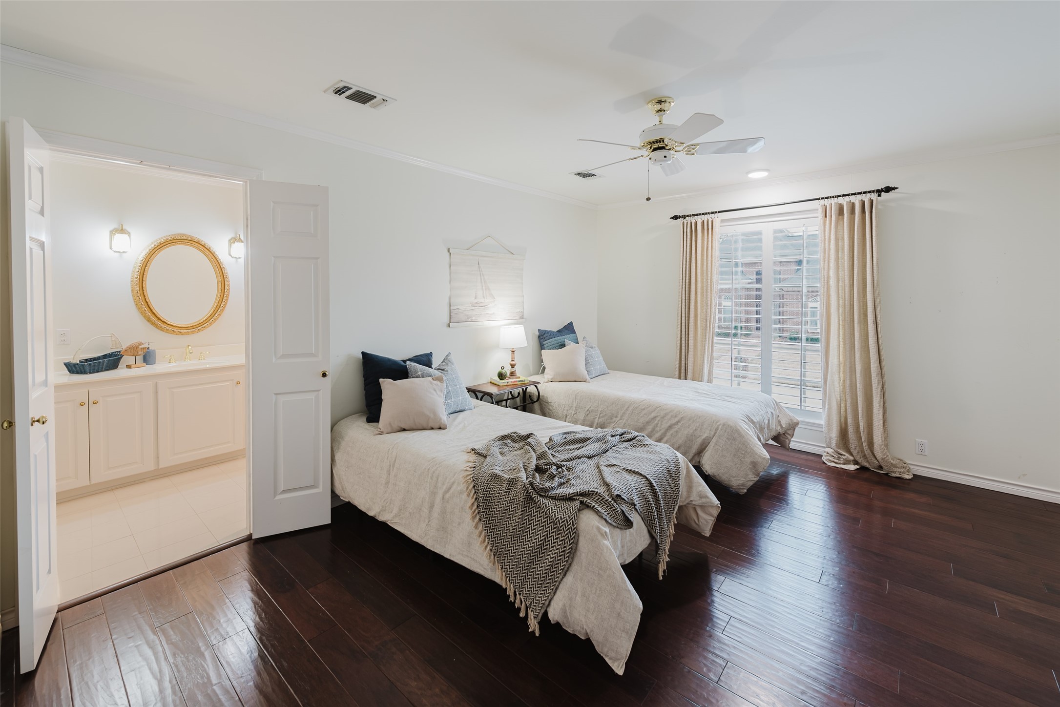 209 Turnberry Circle, Mt Pleasant, TX, 75455