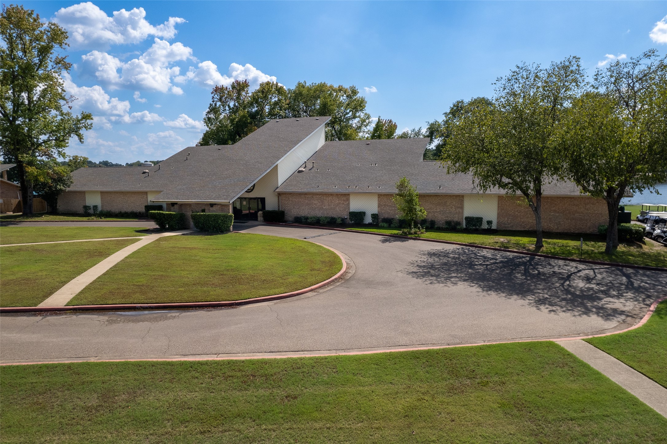 209 Turnberry Circle, Mt Pleasant, TX, 75455