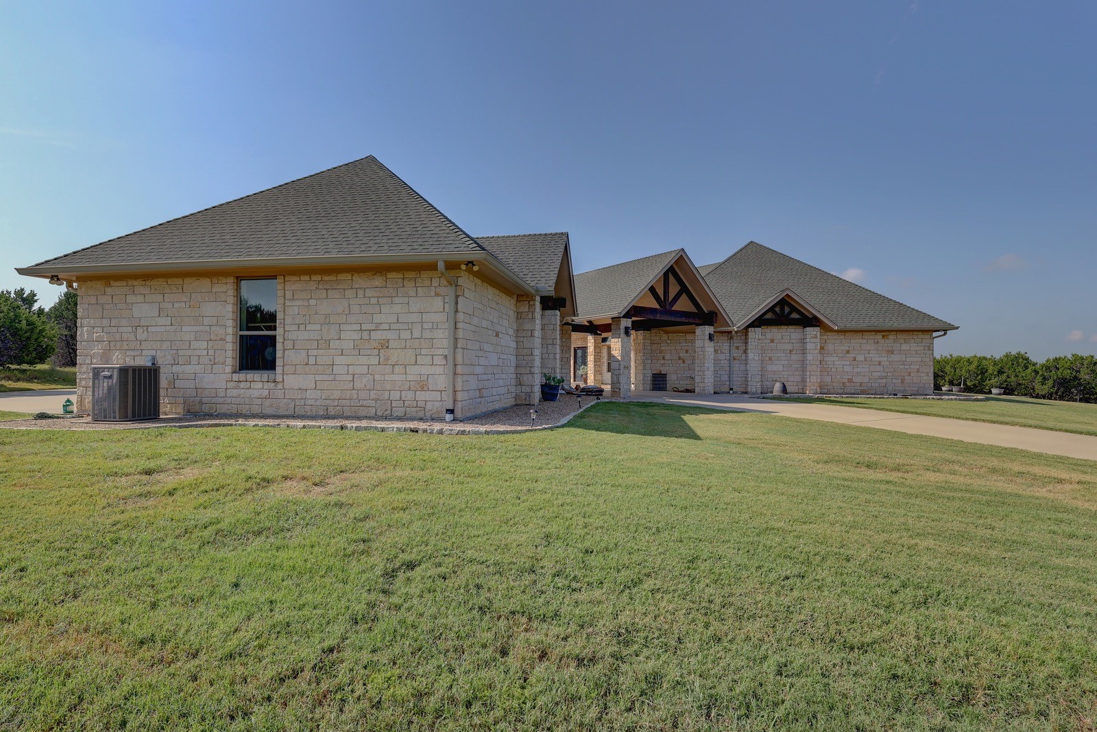 1754 Highland Drive, Whitney, TX, 76692