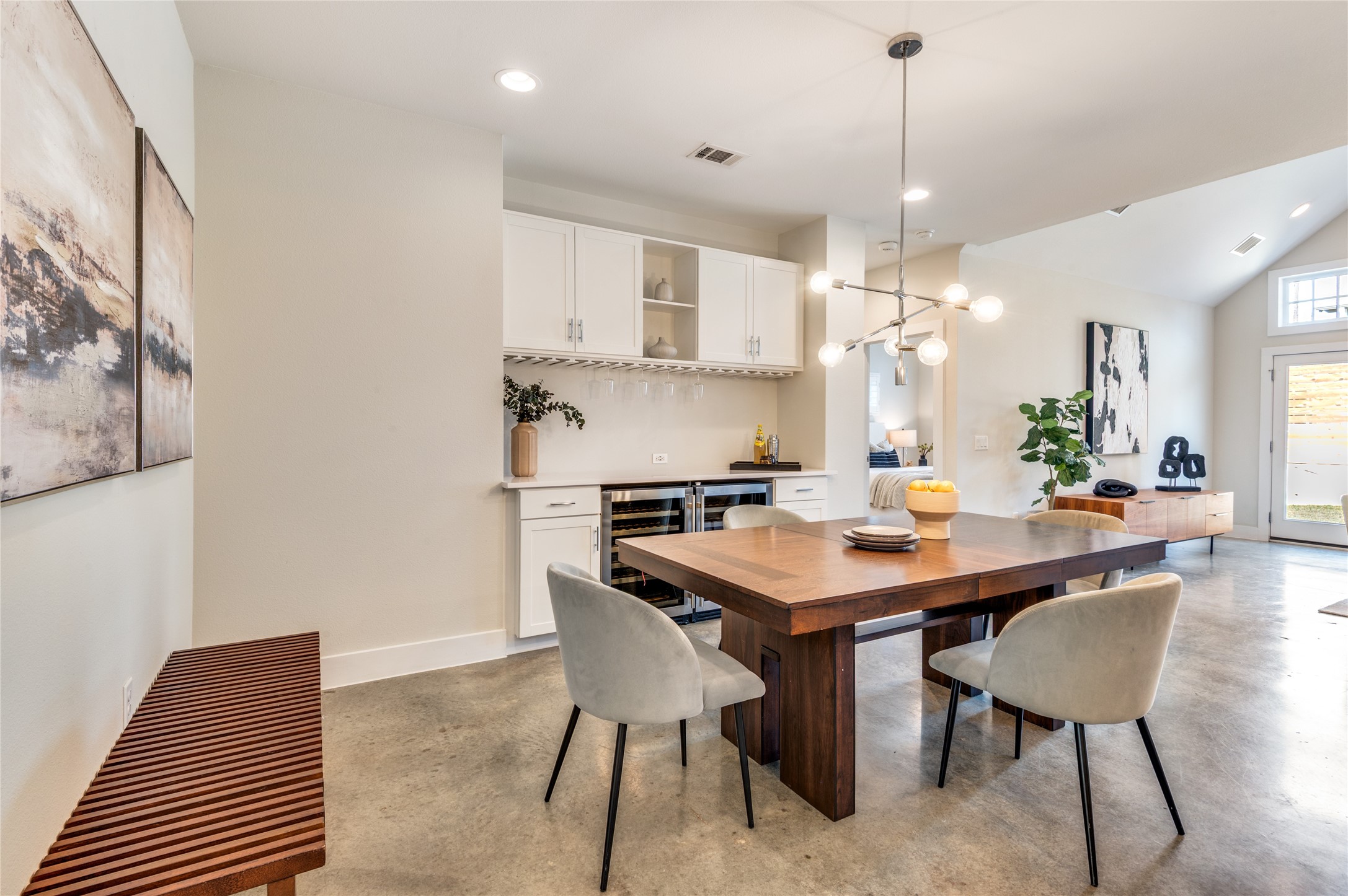 661 Bishop Heights Lane, Dallas, TX, 75208