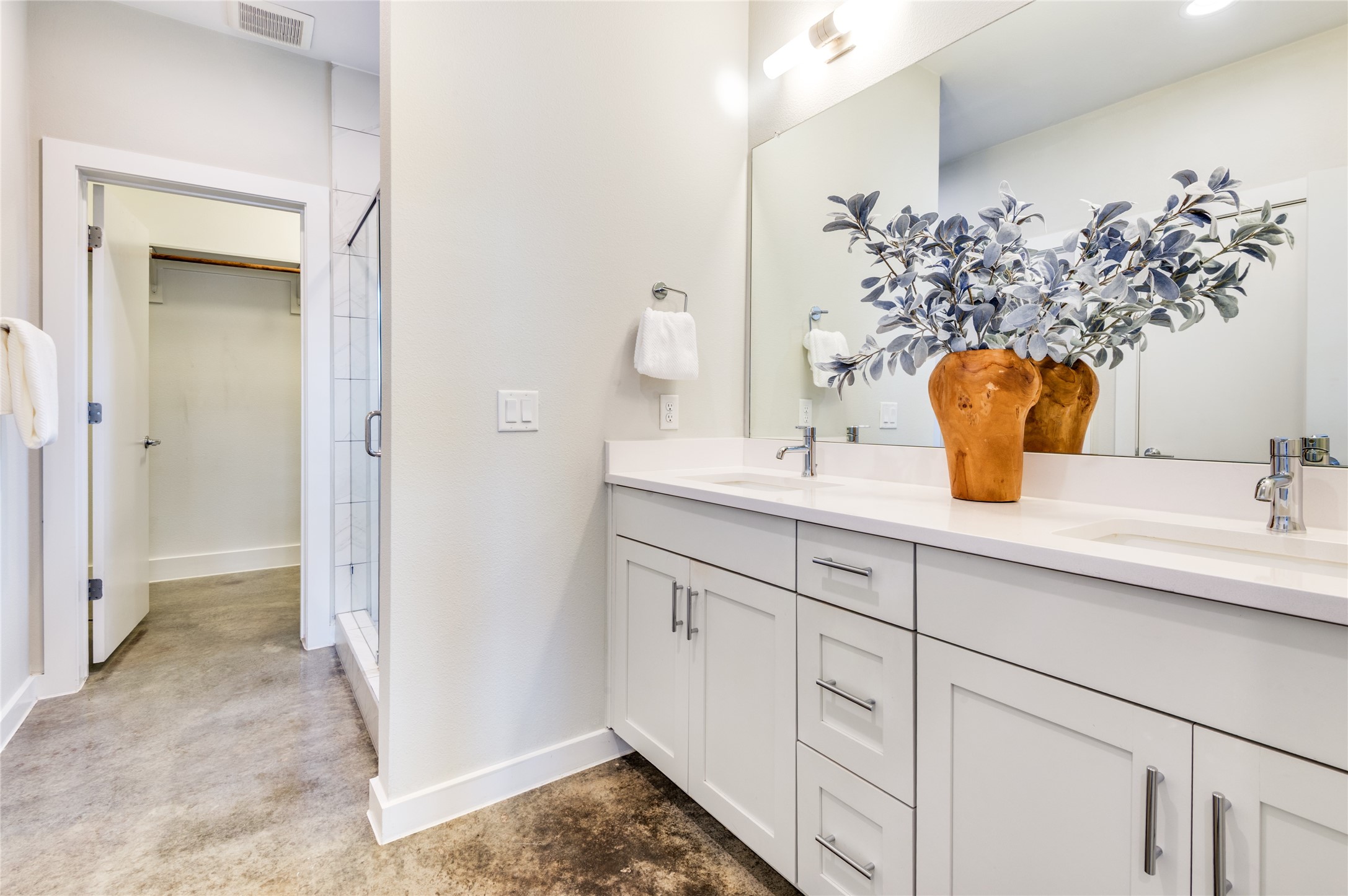 661 Bishop Heights Lane, Dallas, TX, 75208