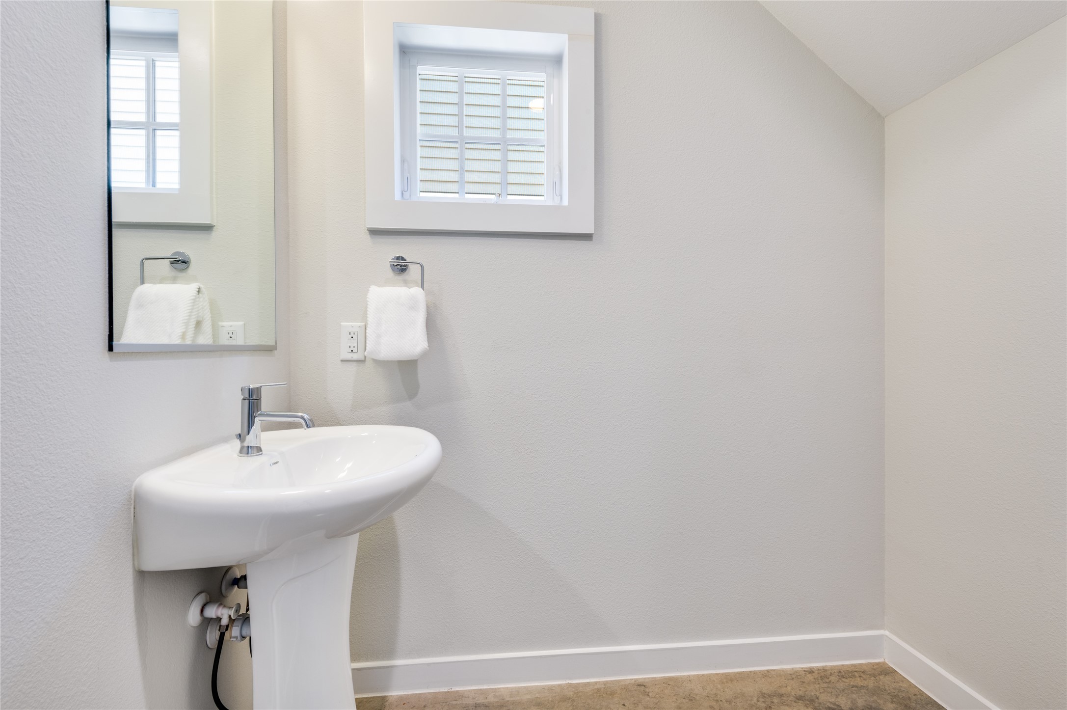 661 Bishop Heights Lane, Dallas, TX, 75208