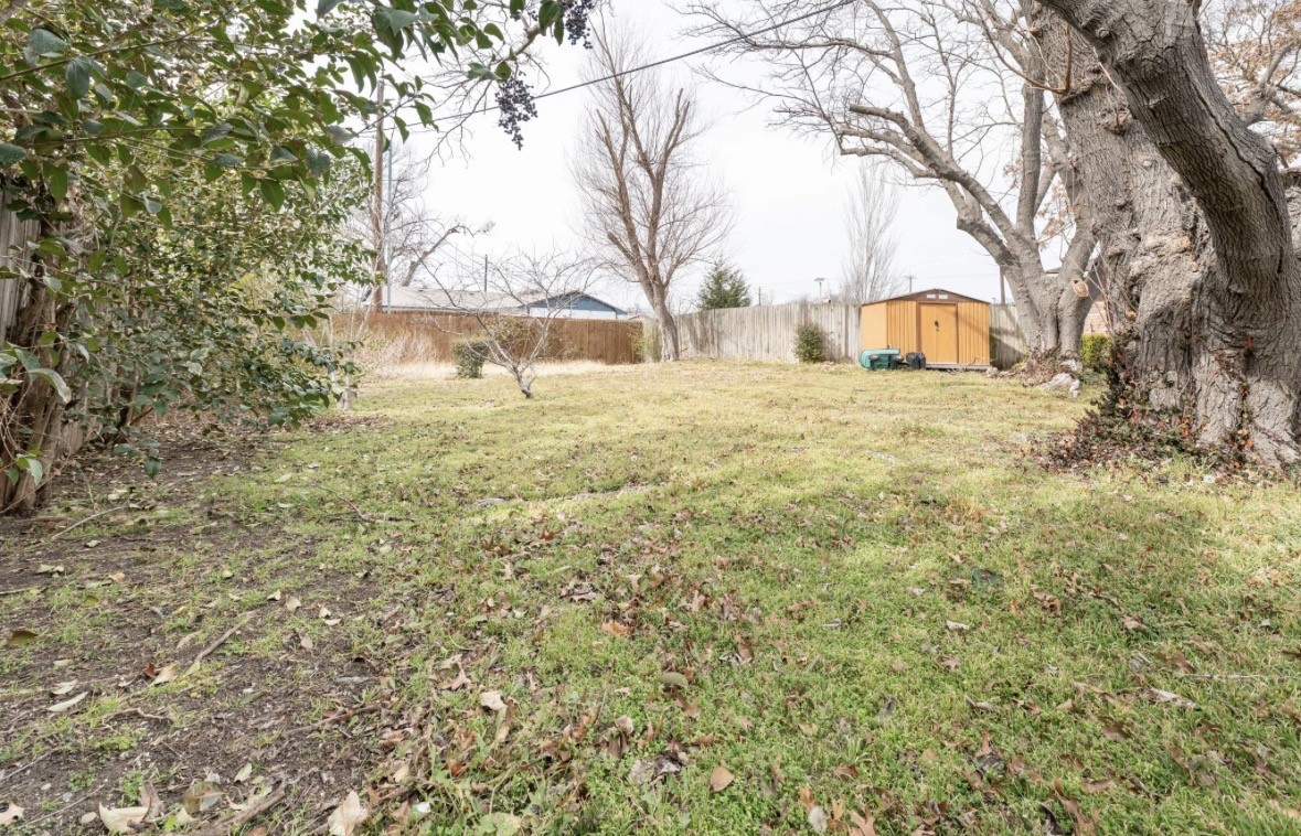 909 Bradfield Drive, Garland, TX, 75042