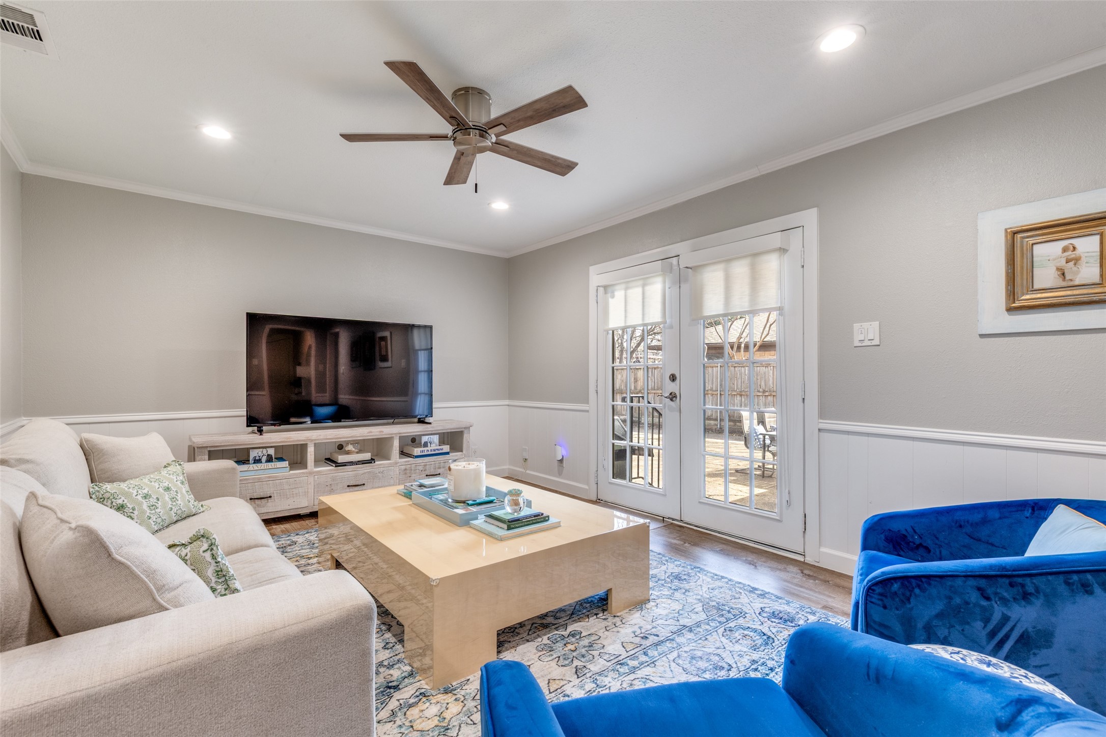 2476 Pinebluff Drive, Dallas, TX, 75228