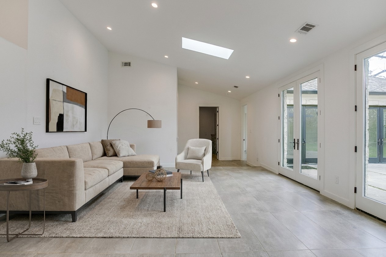2045 Marydale Drive, Dallas, TX, 75208