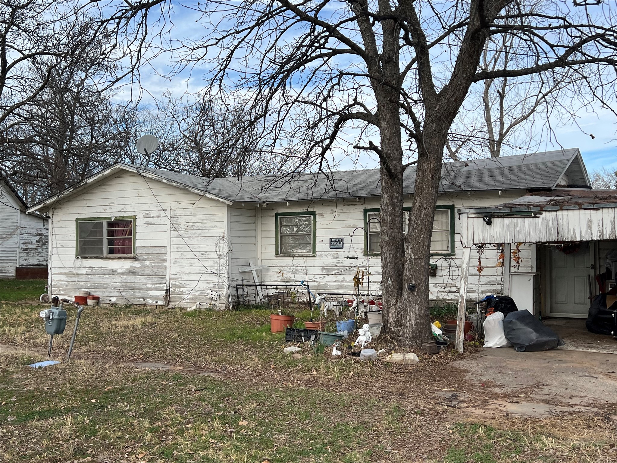 435 West Coke, Gorman, TX, 76454