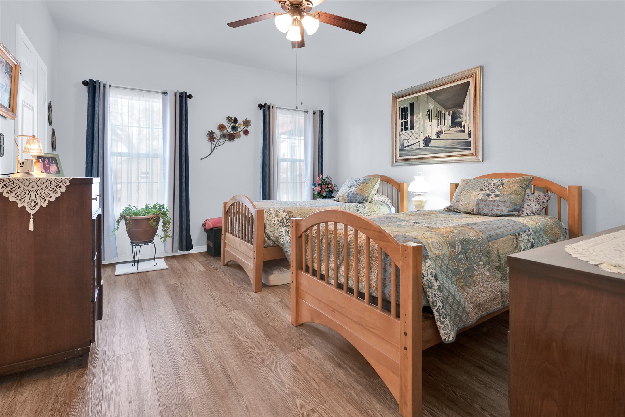 201 E Walker Street, Denison, TX, 75021