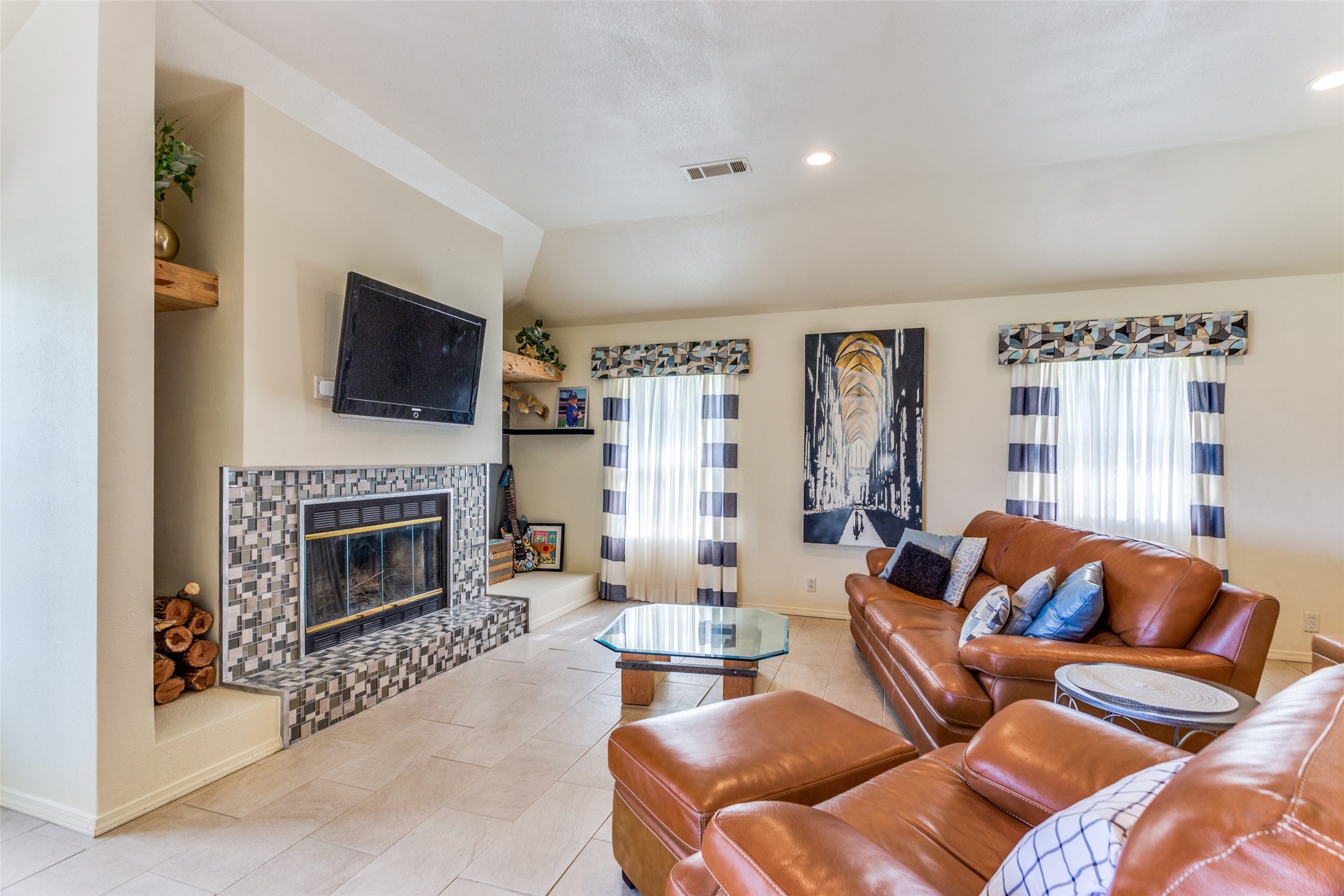 22034 Raintree, Whitney, TX, 76692