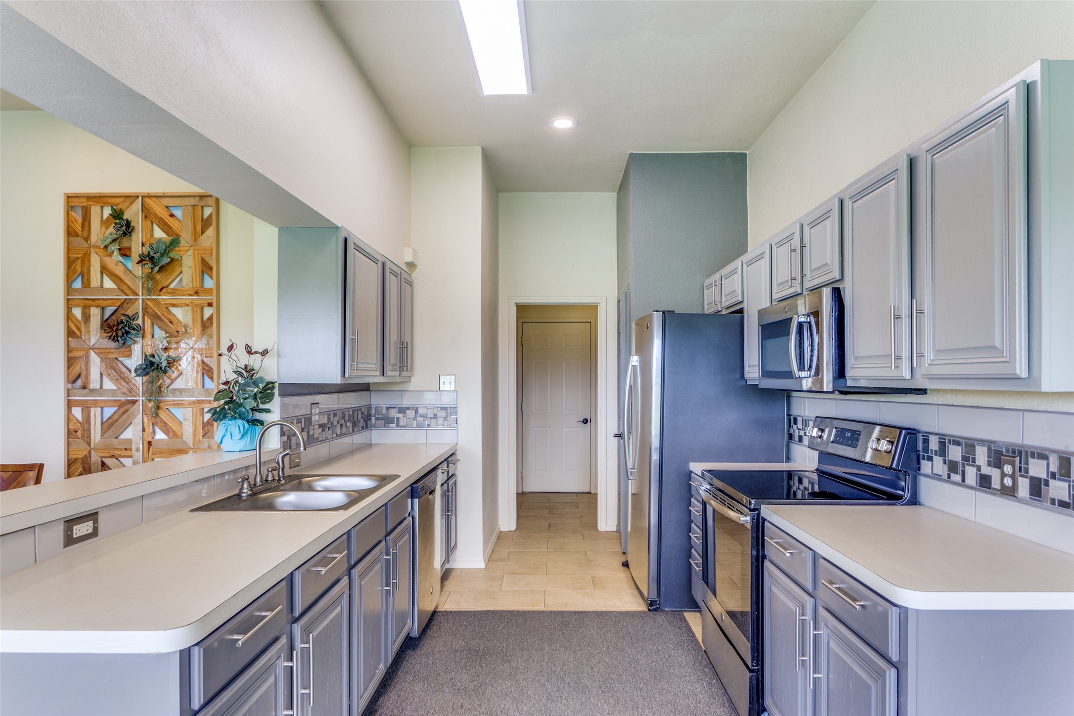 22034 Raintree, Whitney, TX, 76692