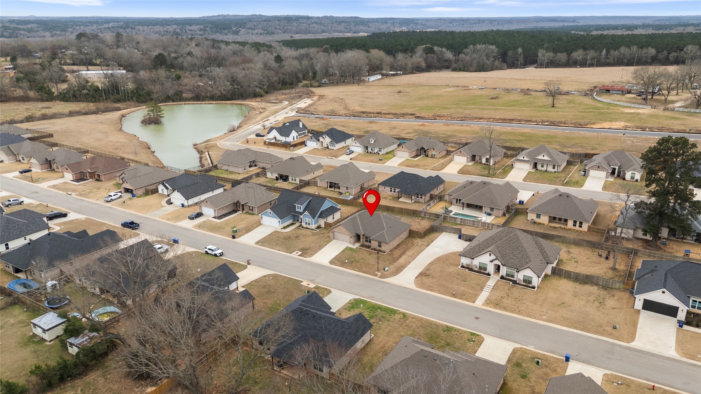Property photo 01 of 114 Rose Row, Winona, TX 75792 | MLS #21191357