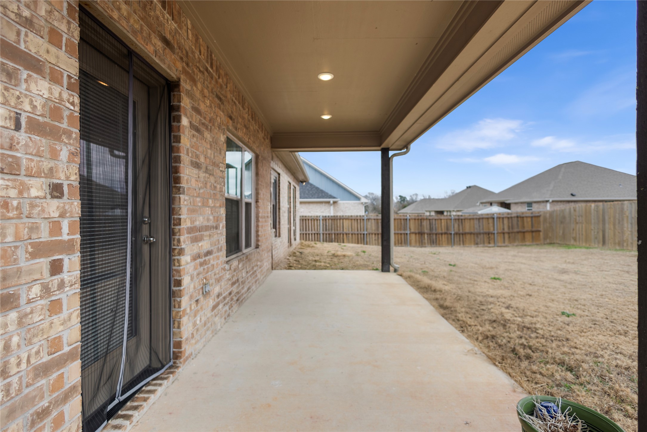 Property photo 03 of 114 Rose Row, Winona, TX 75792 | MLS #21191357
