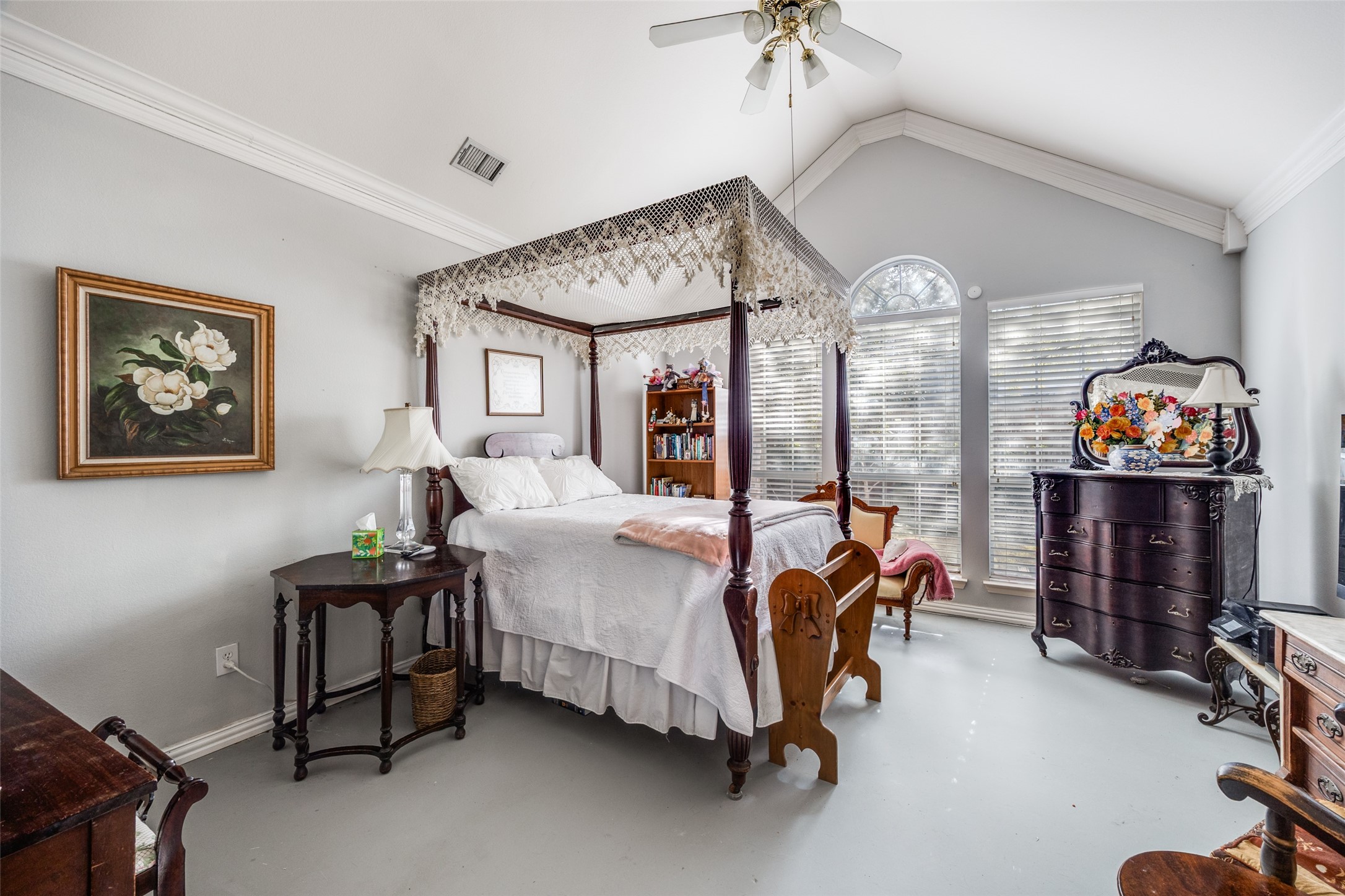 1536 Waterside Court, Dallas, TX, 75218