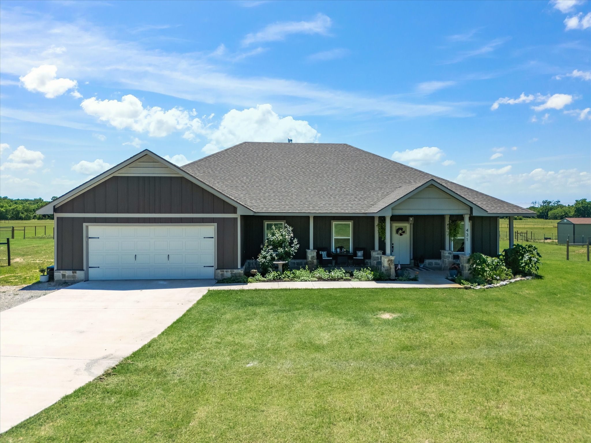405 Advance Road, Weatherford, TX, 76088