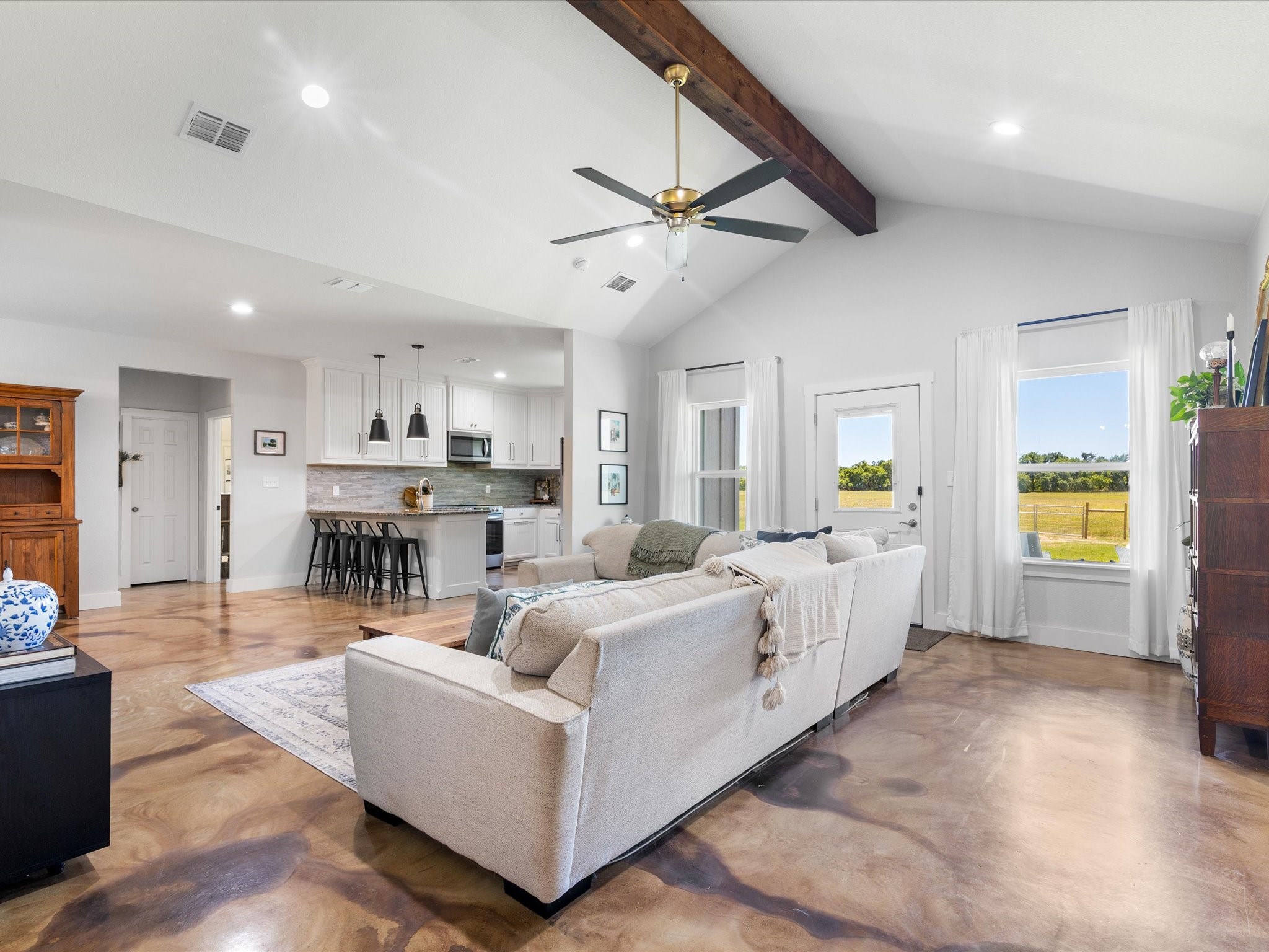 405 Advance Road, Weatherford, TX, 76088