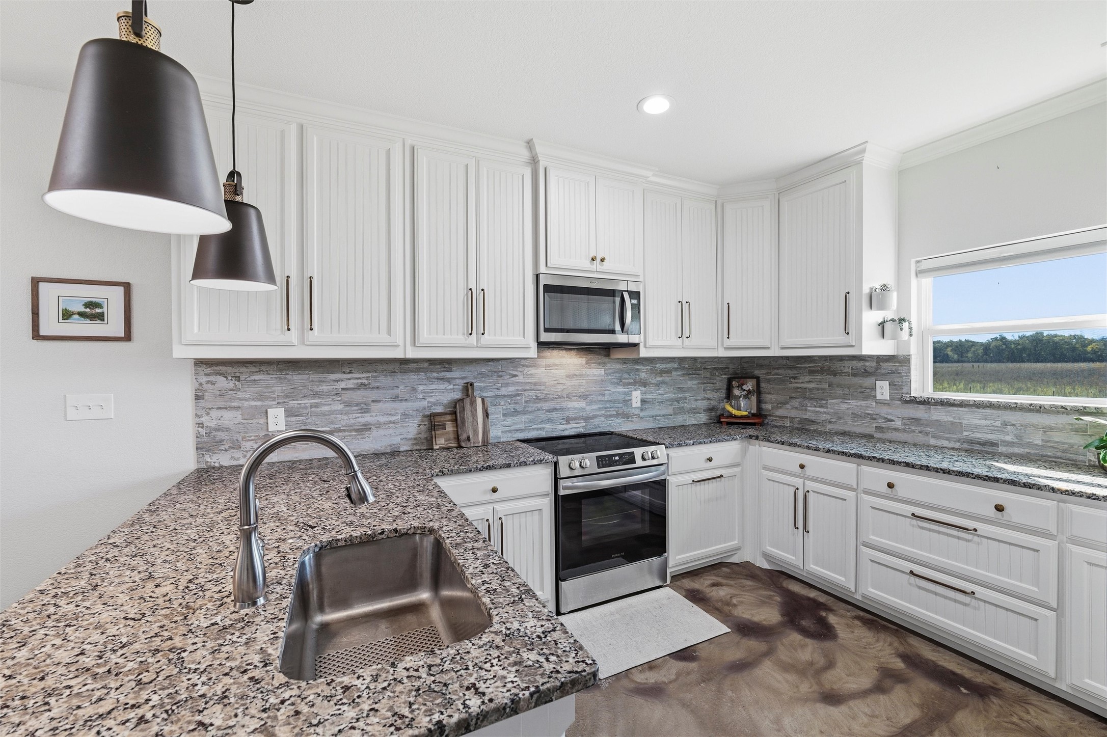 405 Advance Road, Weatherford, TX, 76088