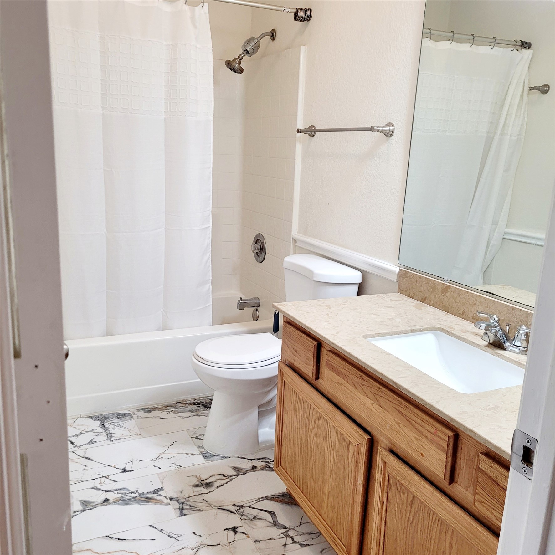 6002 Cohoke Drive, Arlington, TX, 76018
