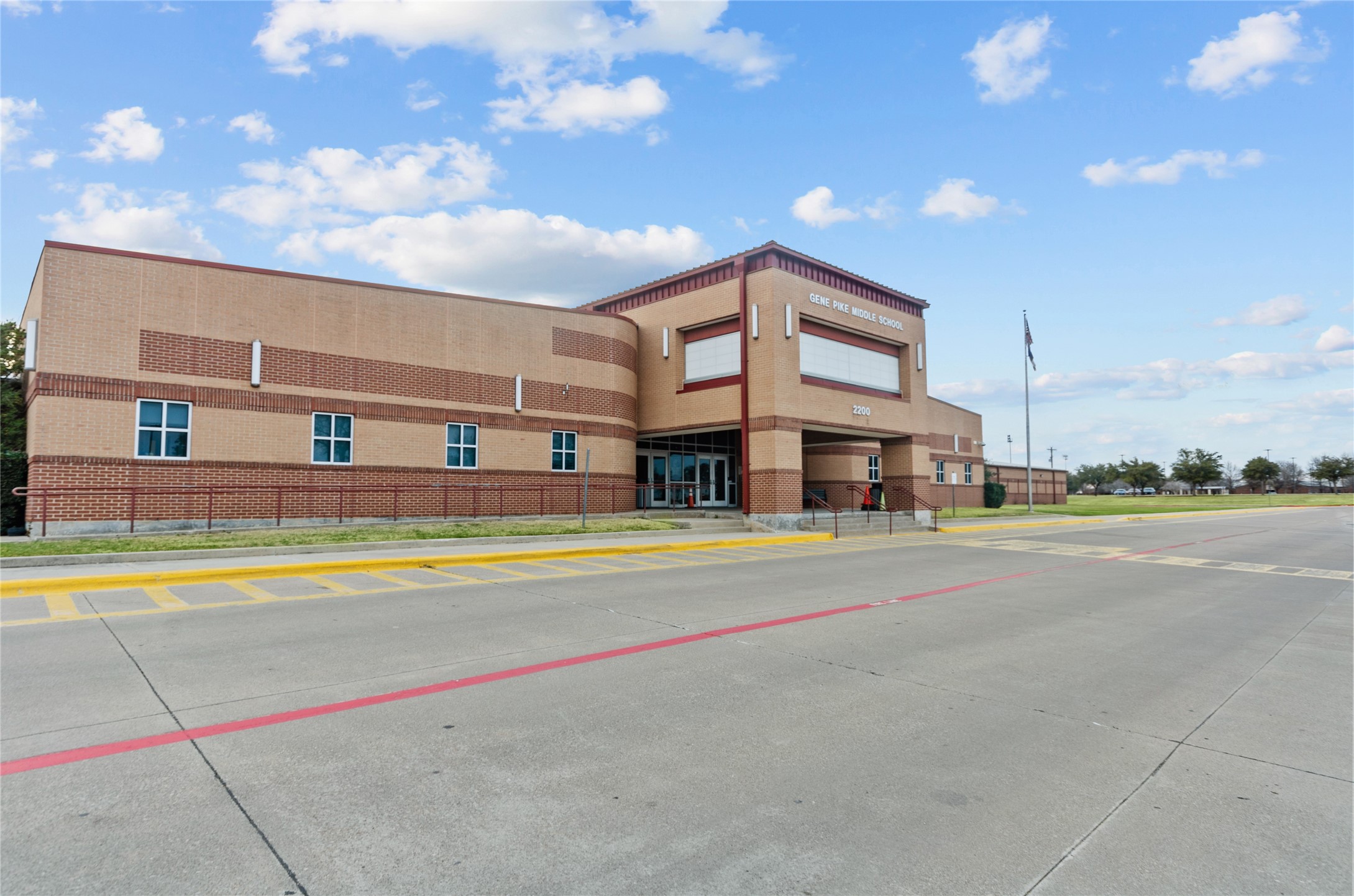 808 Landon Court, Justin, TX, 76247