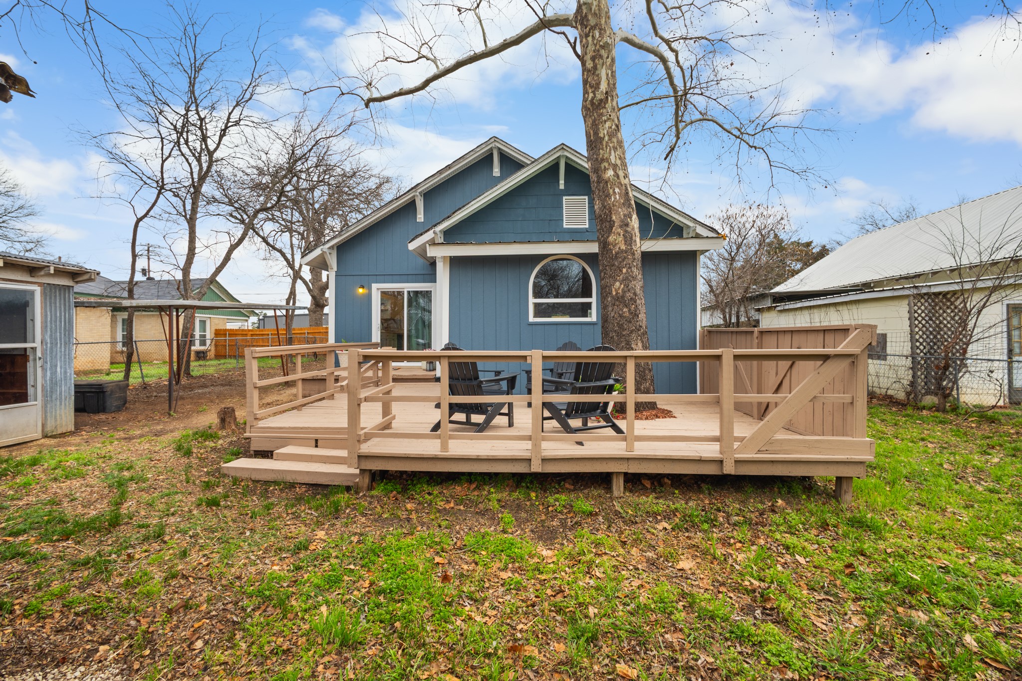 513 W Lamar Street, Alvord, TX, 76225