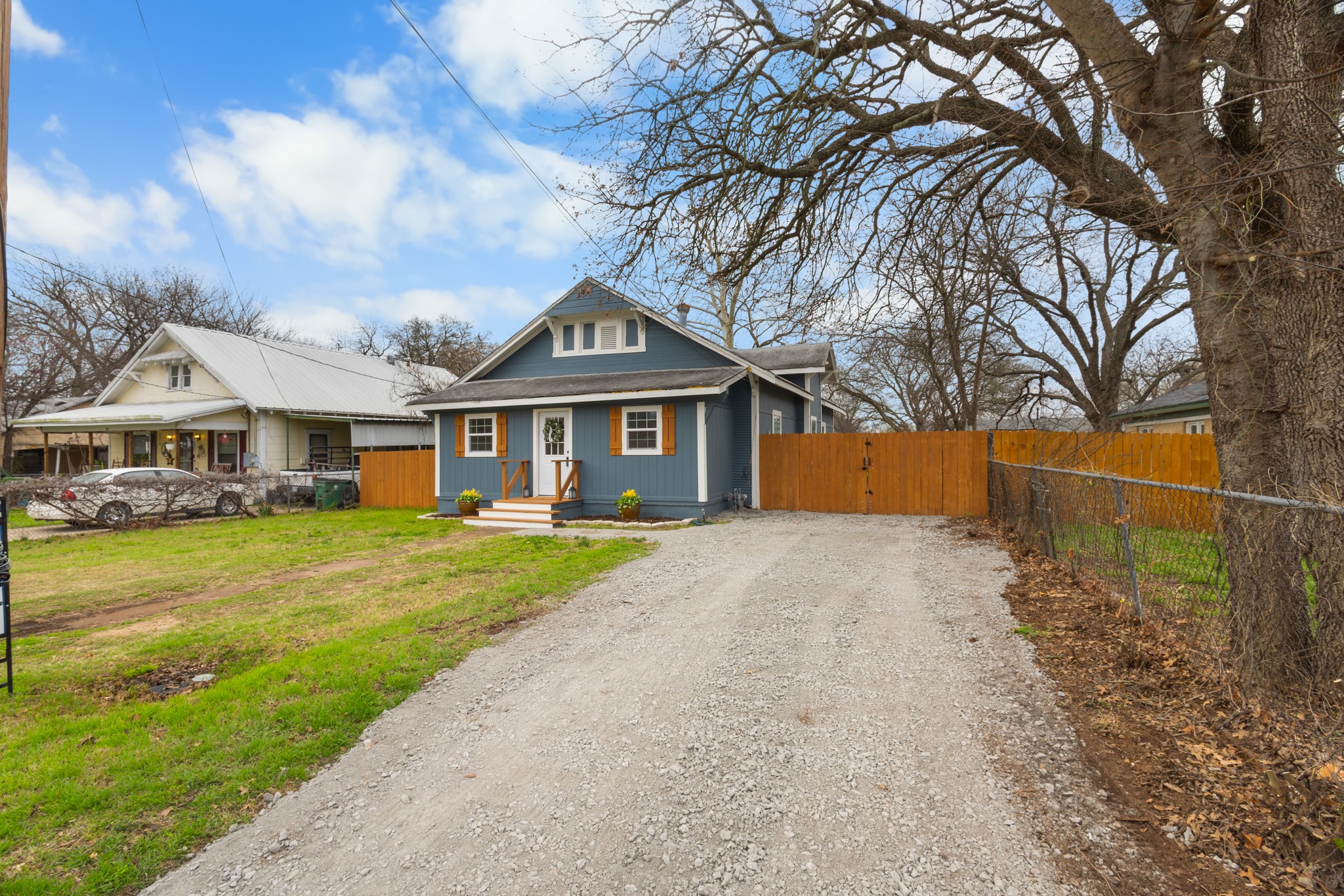 513 W Lamar Street, Alvord, TX, 76225