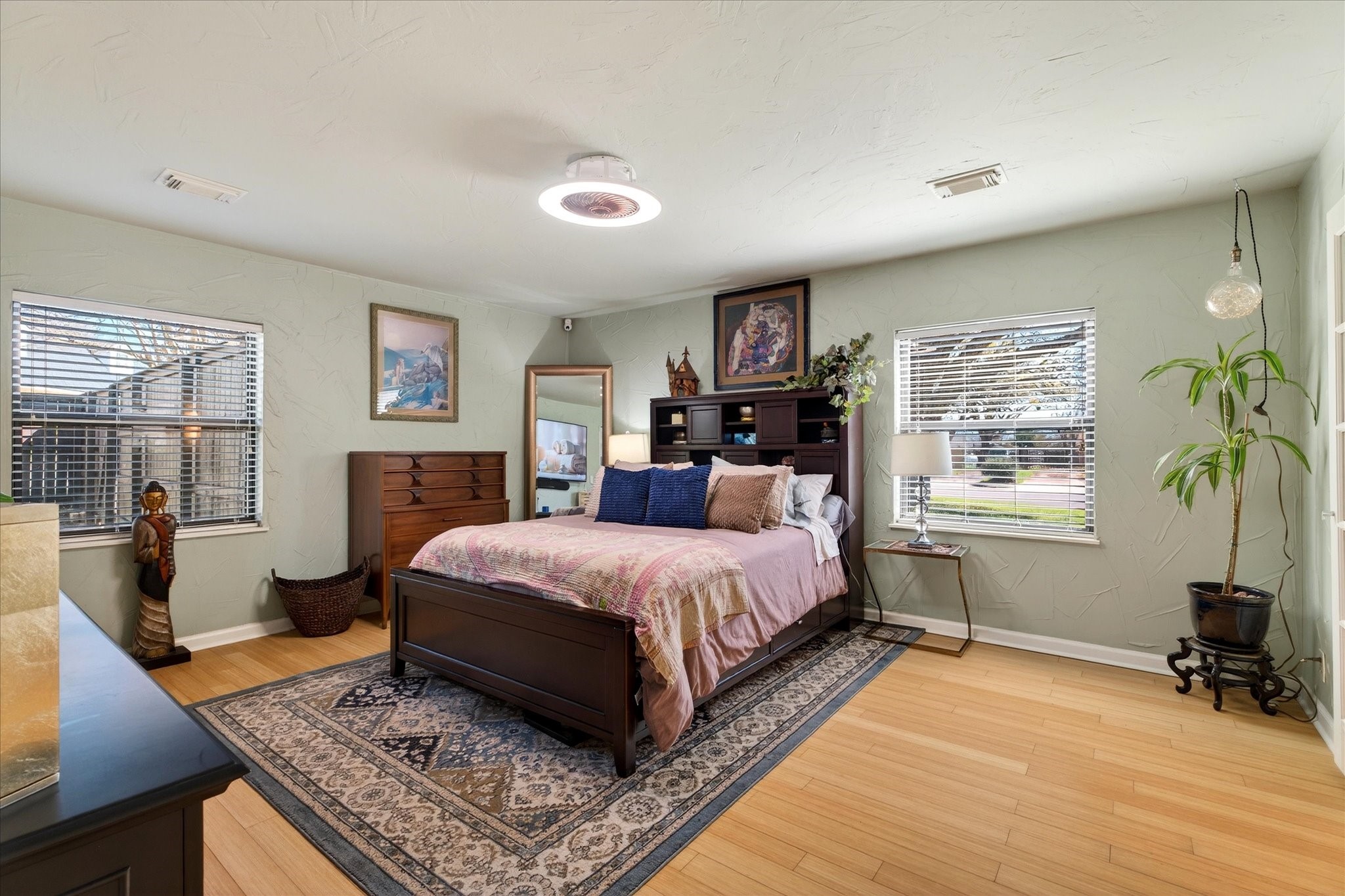 905 Lynhurst Lane, Denton, TX, 76205
