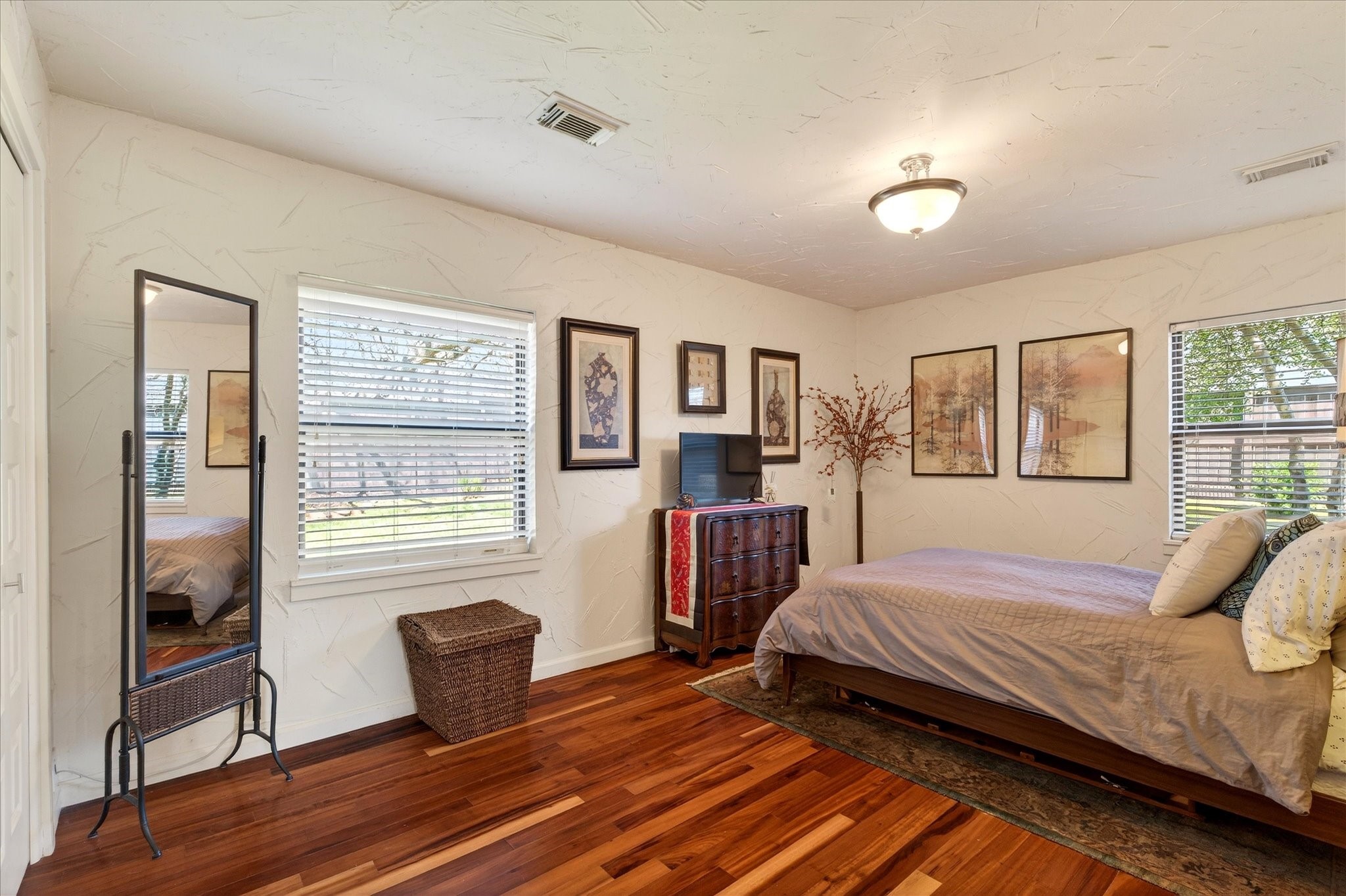 905 Lynhurst Lane, Denton, TX, 76205