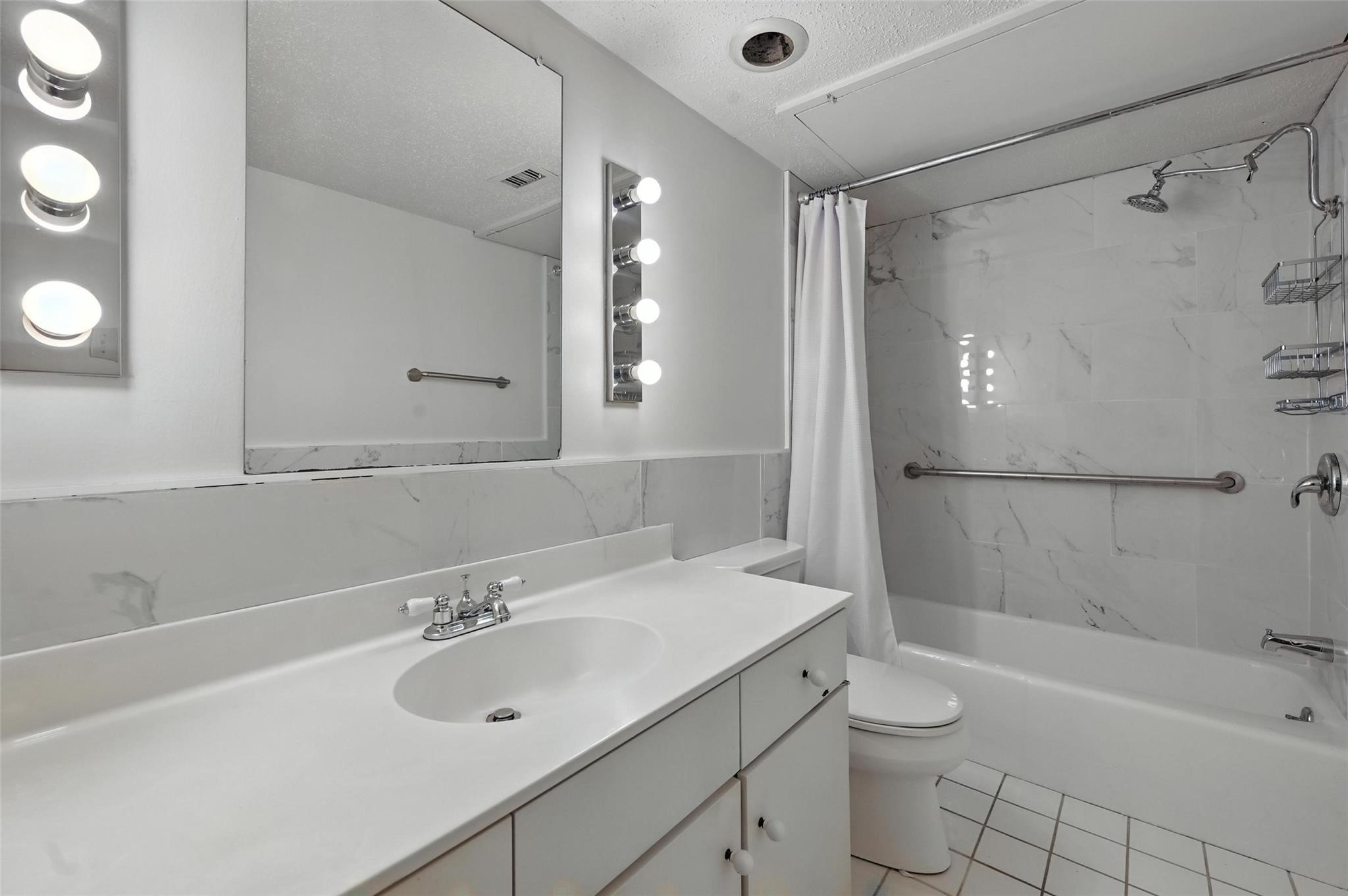 4524 Amesbury Drive UNIT&nbsp;A, Dallas, TX, 75206