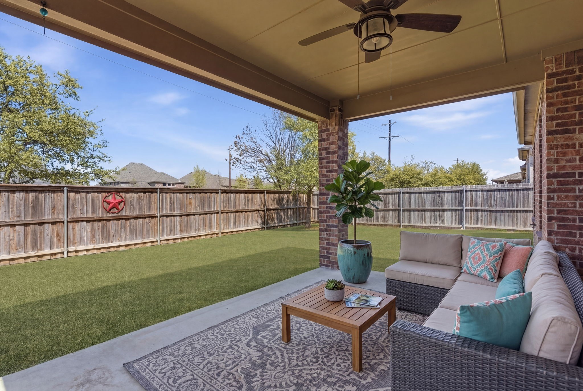 Property photo 03 of 10700 Parnell Drive, Mckinney, TX 75072 | MLS #21192802