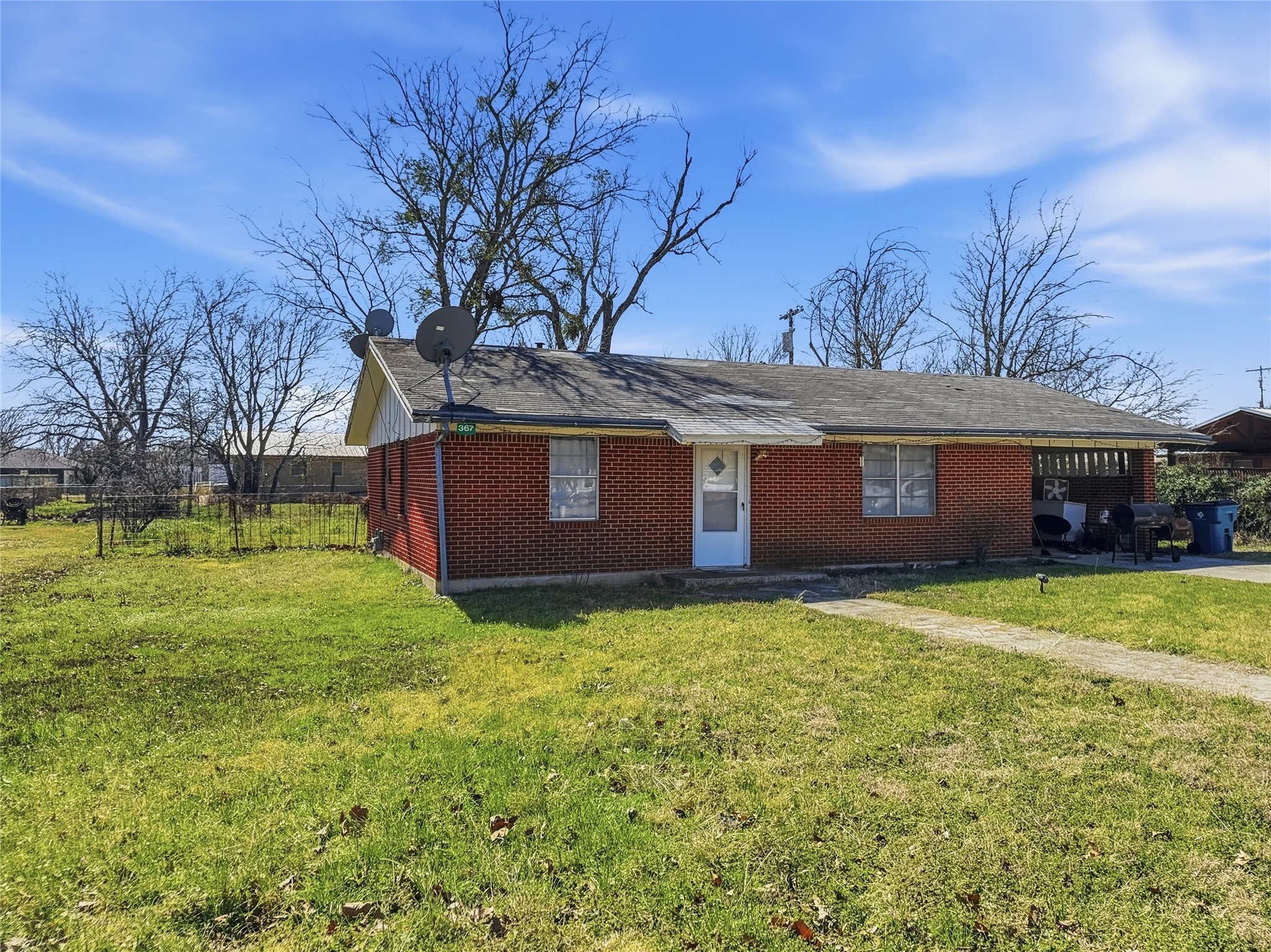 Property photo 02 of 367 W Allen Street, Evant, TX 76525 | MLS #21192807