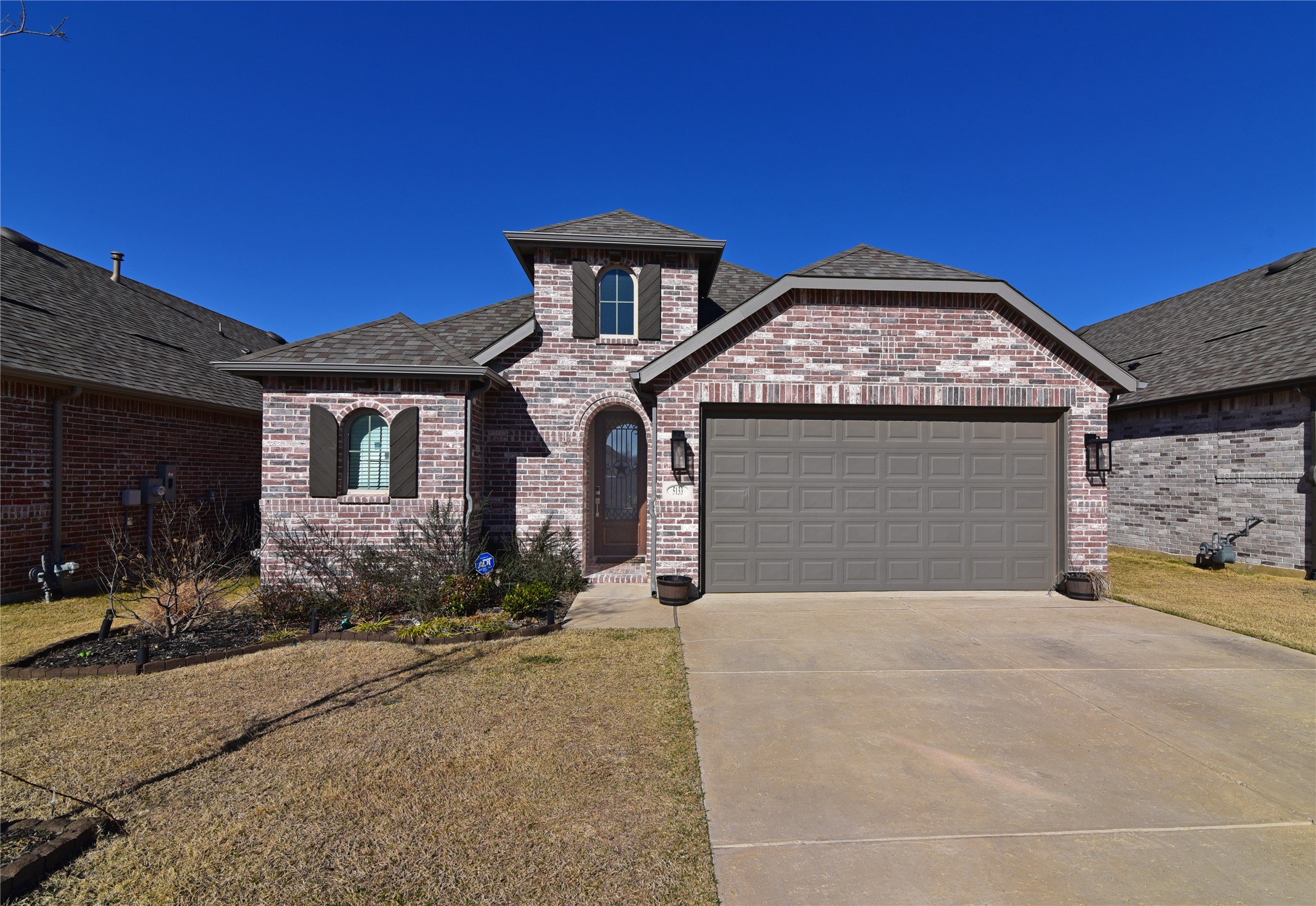 Property photo 01 of 5133 Westhaven Circle, Denison, TX 75020 | MLS #21192861