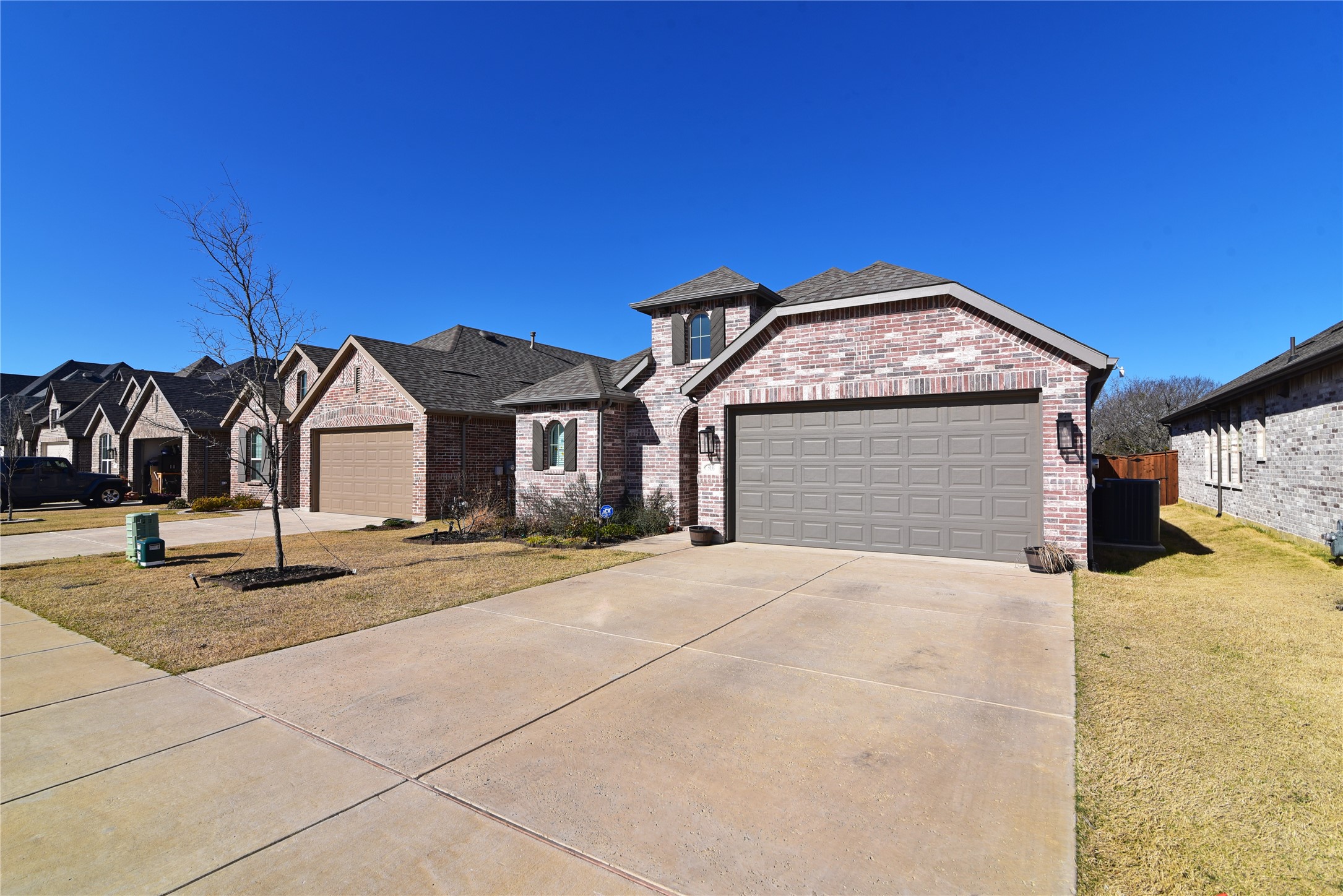 Property photo 04 of 5133 Westhaven Circle, Denison, TX 75020 | MLS #21192861