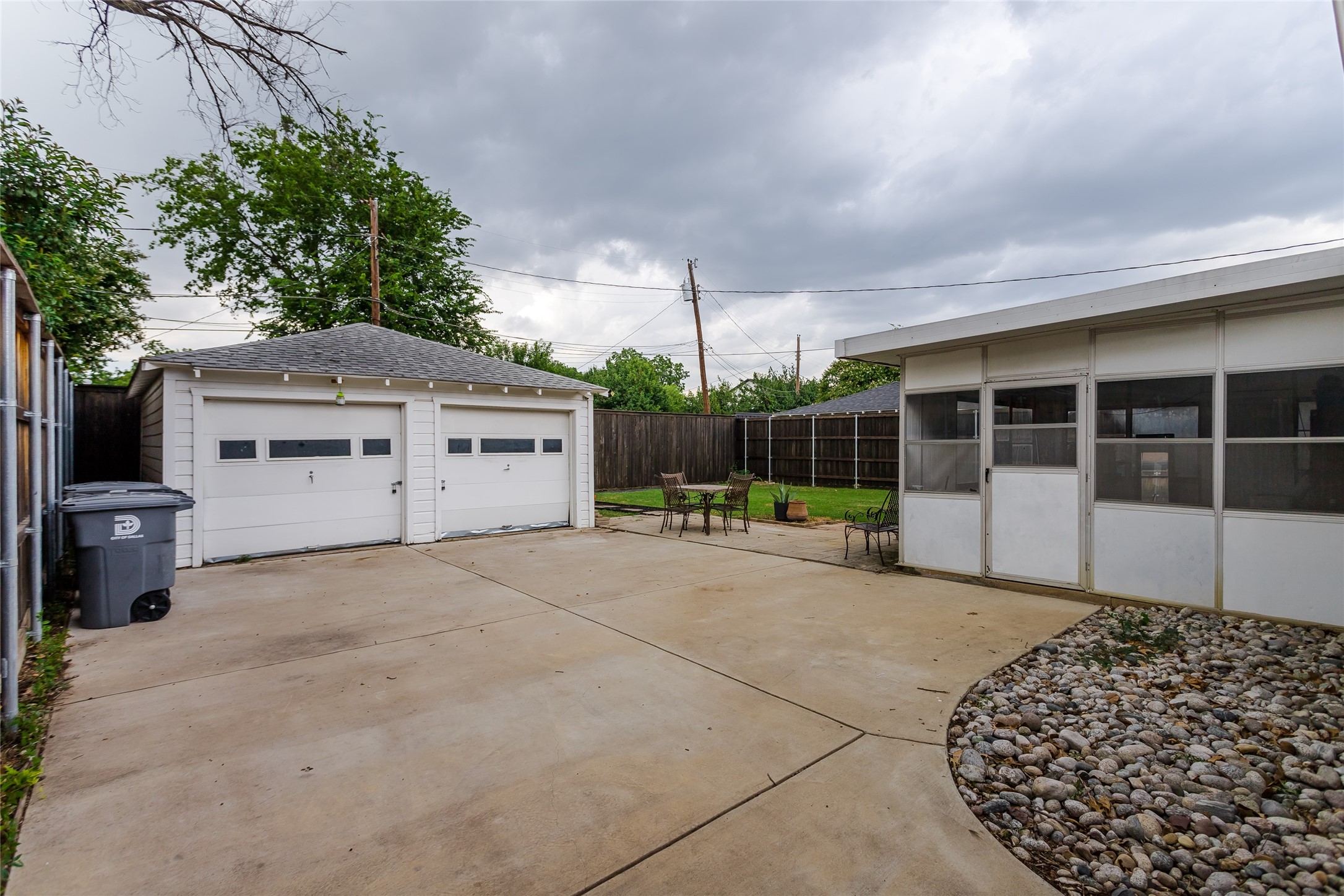 3727 Hawick Lane, Dallas, TX, 75220
