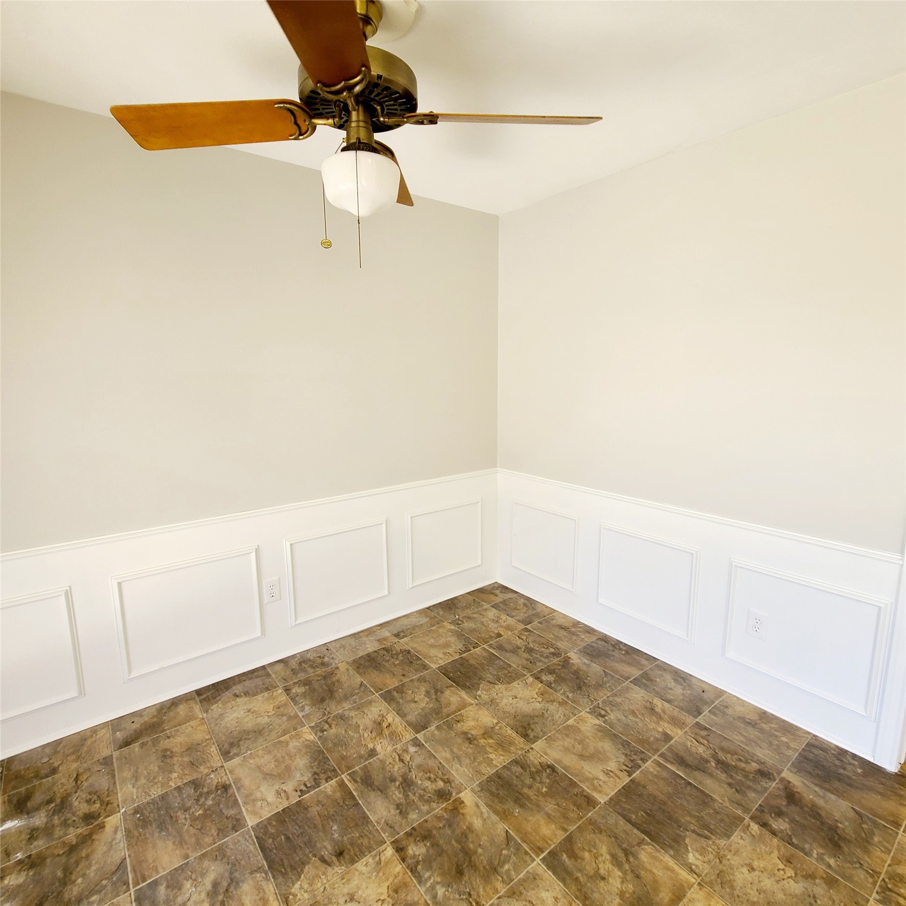 11352 QUAIL RUN Street, Dallas, TX, 75238