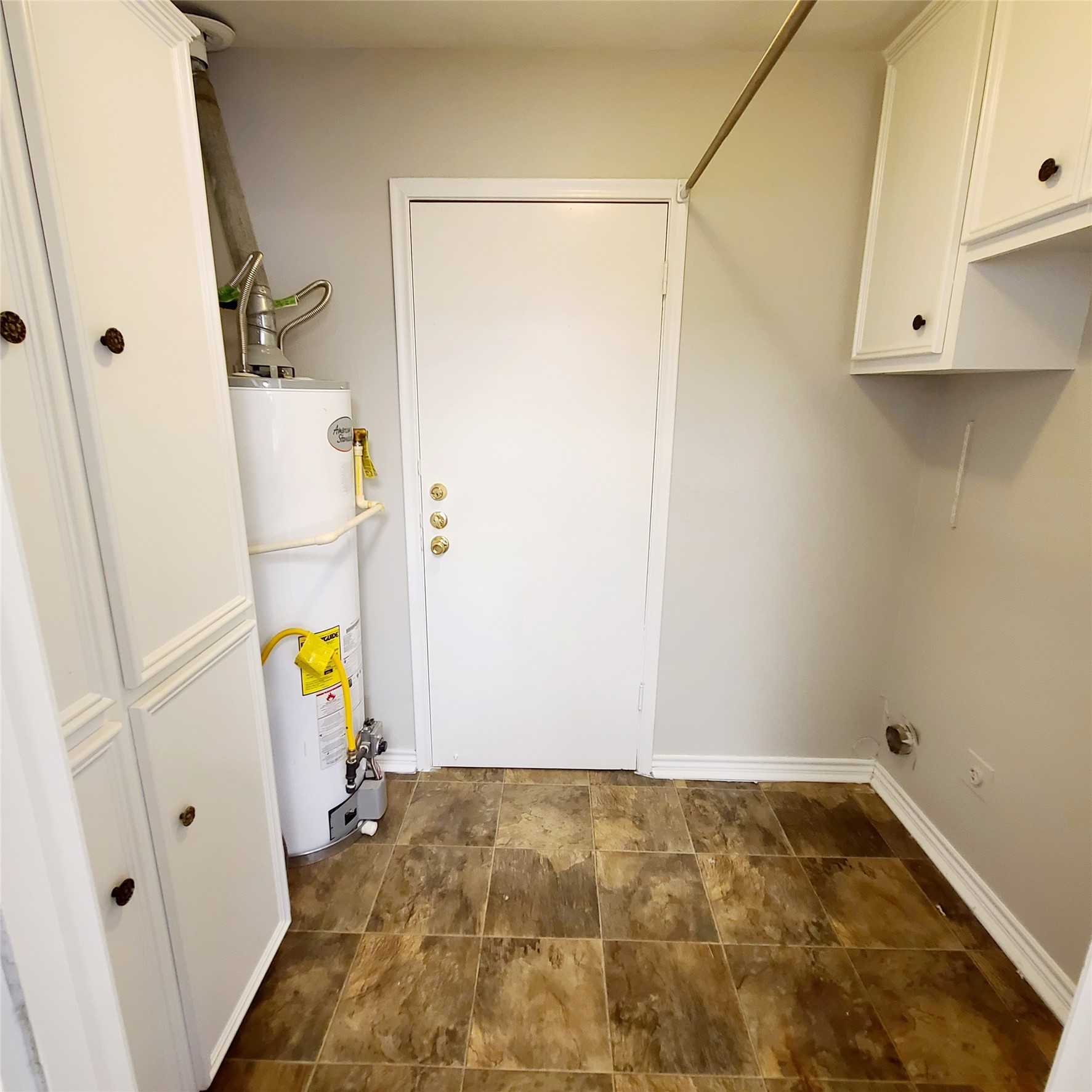 11352 QUAIL RUN Street, Dallas, TX, 75238