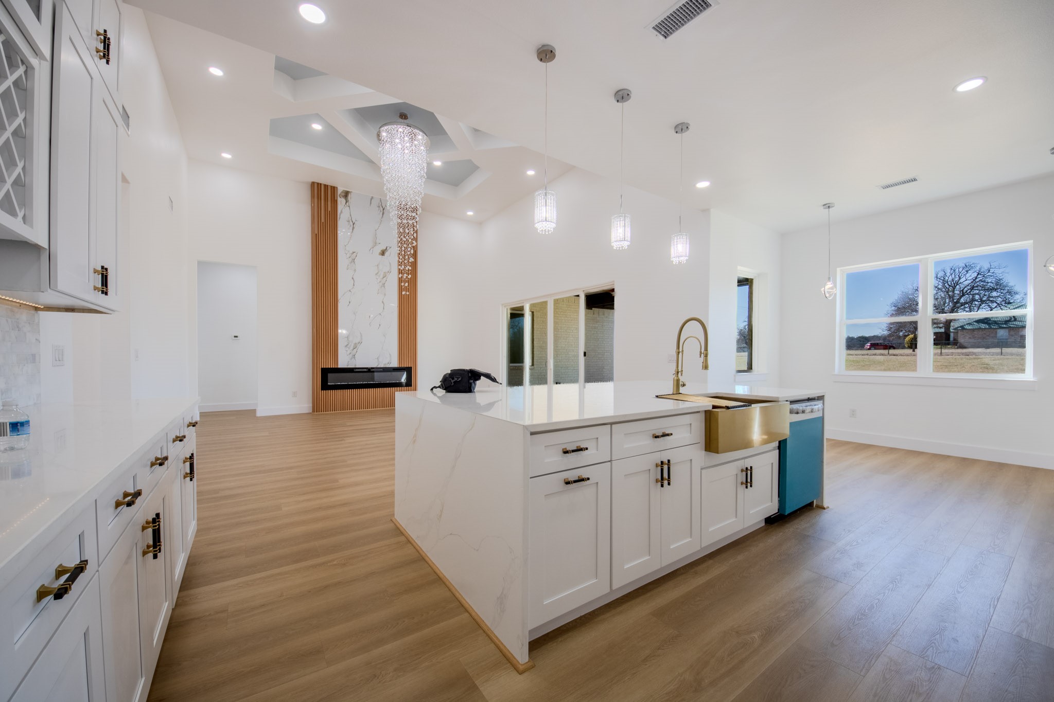 1001 Henry Way, Springtown, TX, 76082