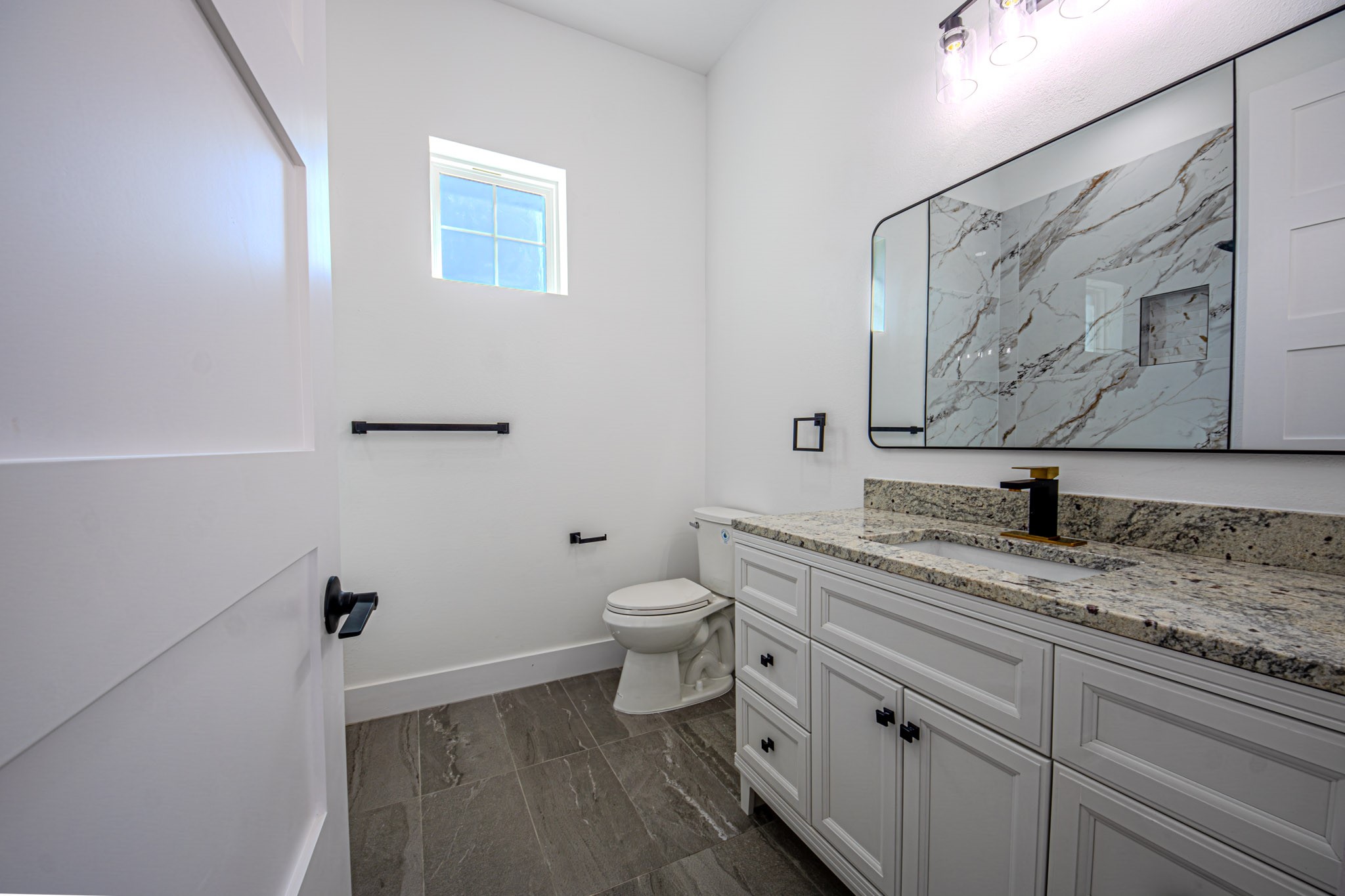 1001 Henry Way, Springtown, TX, 76082