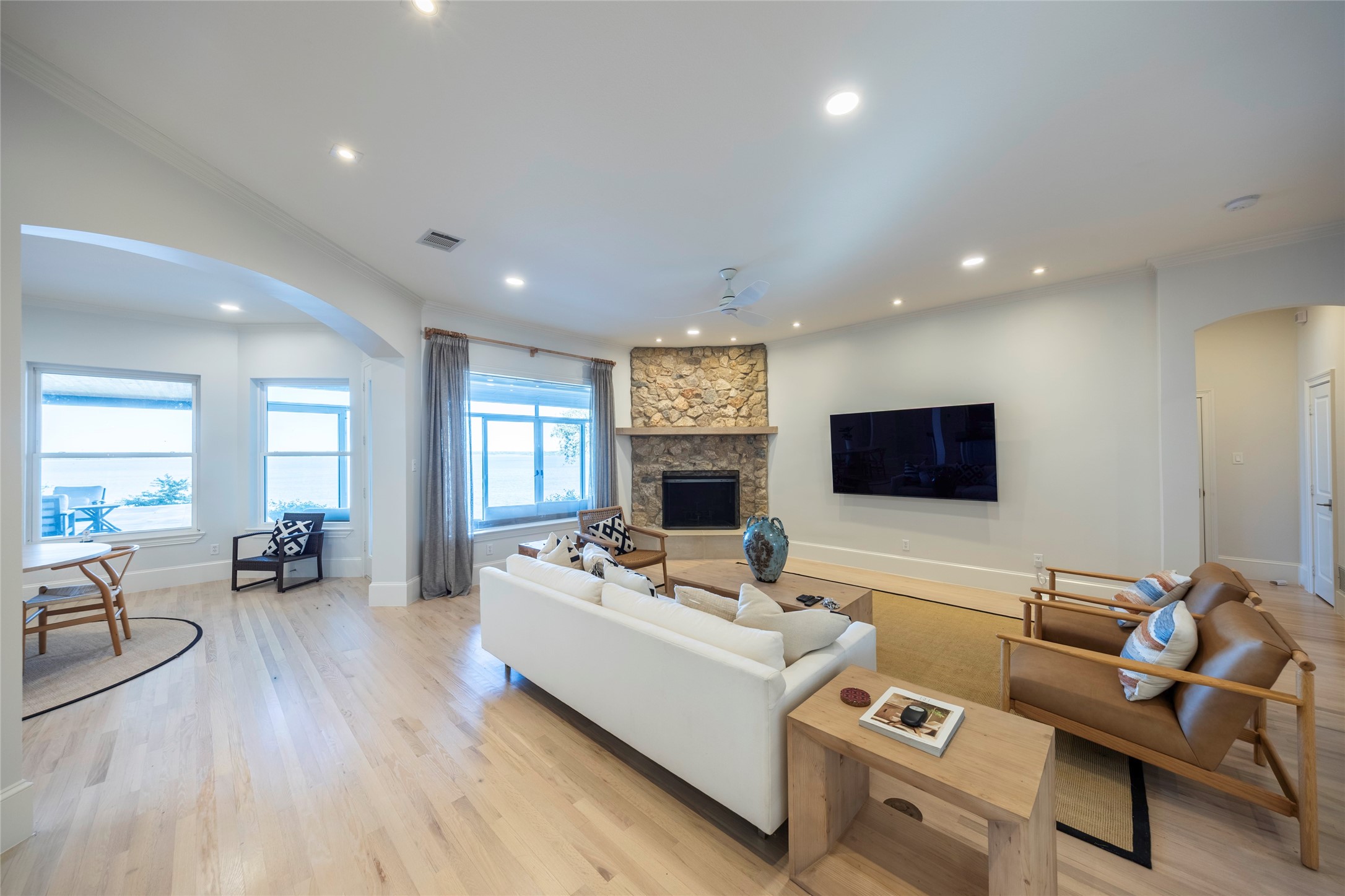 1190 Emerald Sound Boulevard, Oak Point, TX, 75068