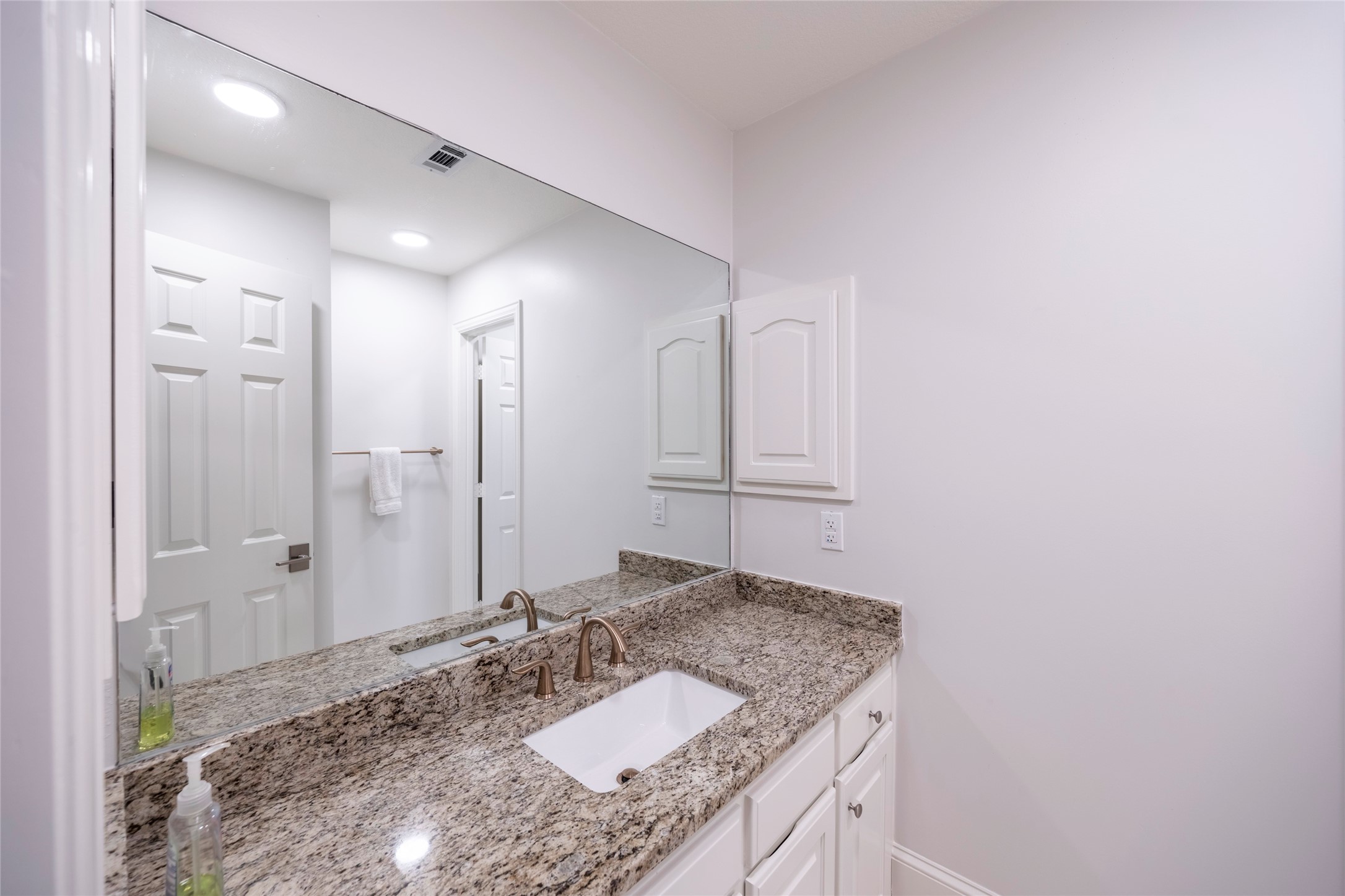 1190 Emerald Sound Boulevard, Oak Point, TX, 75068