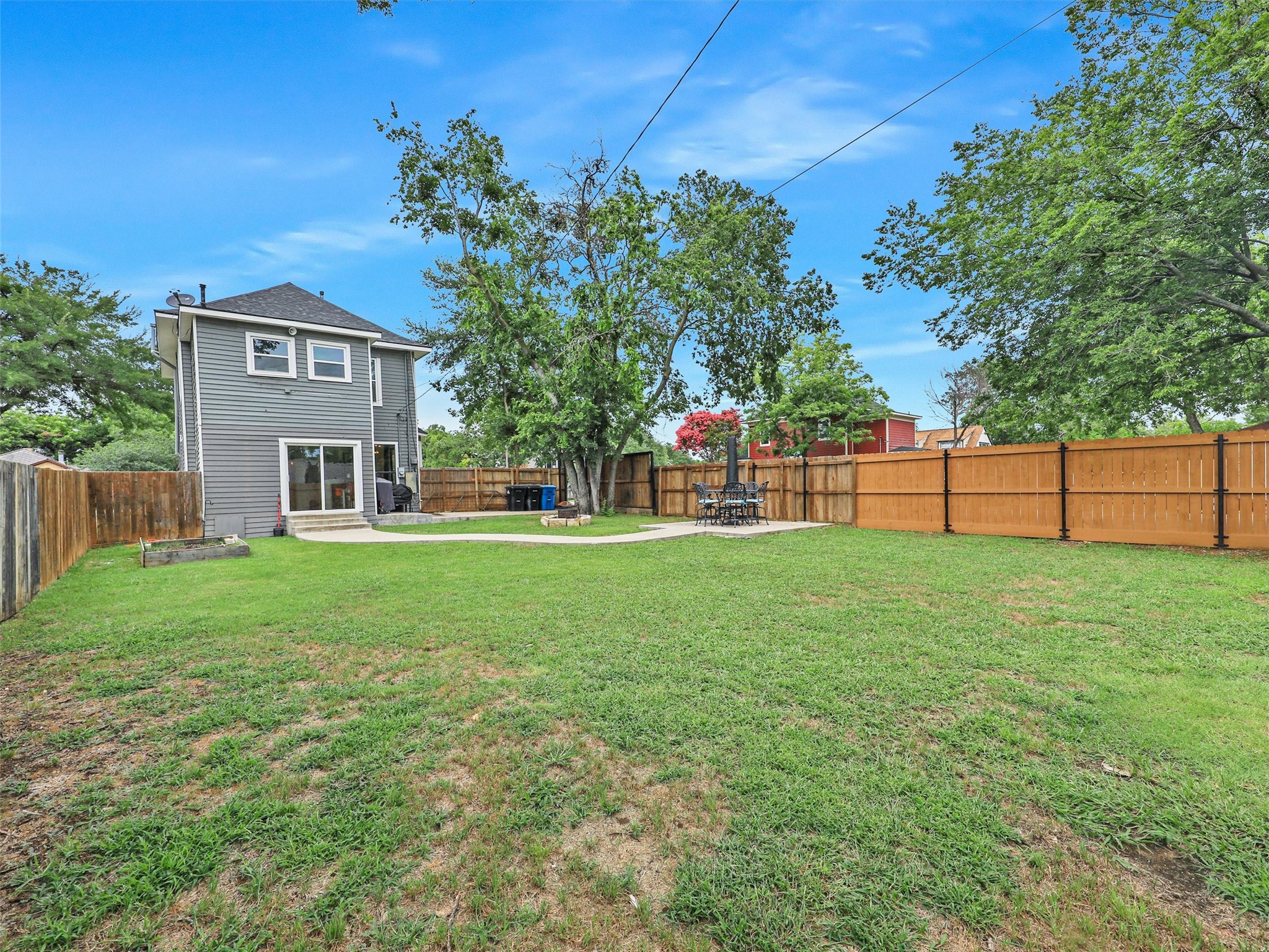 1200 W Walker Street, Denison, TX, 75020